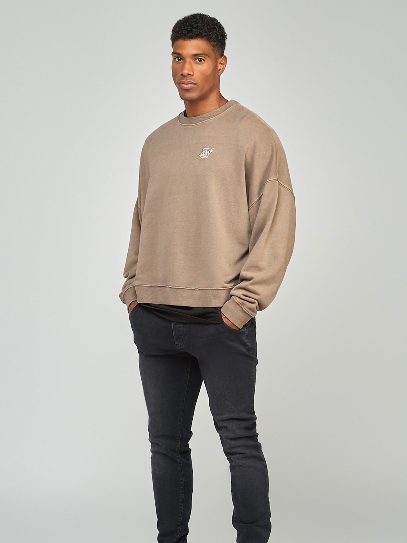 SikSilk - Sweat-shirt à coupe boxy teinté en vêtement marron