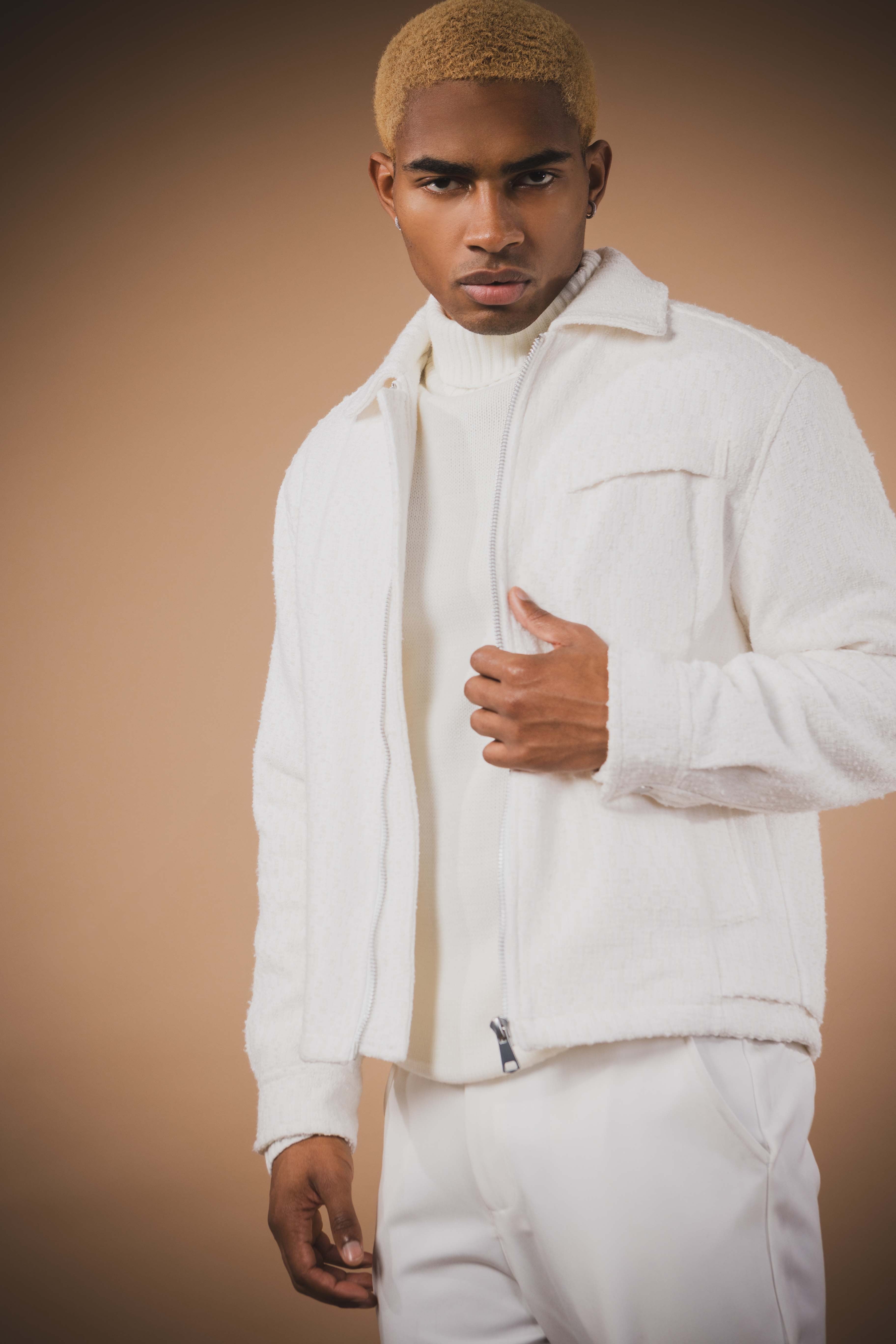 Veste blanche texturée