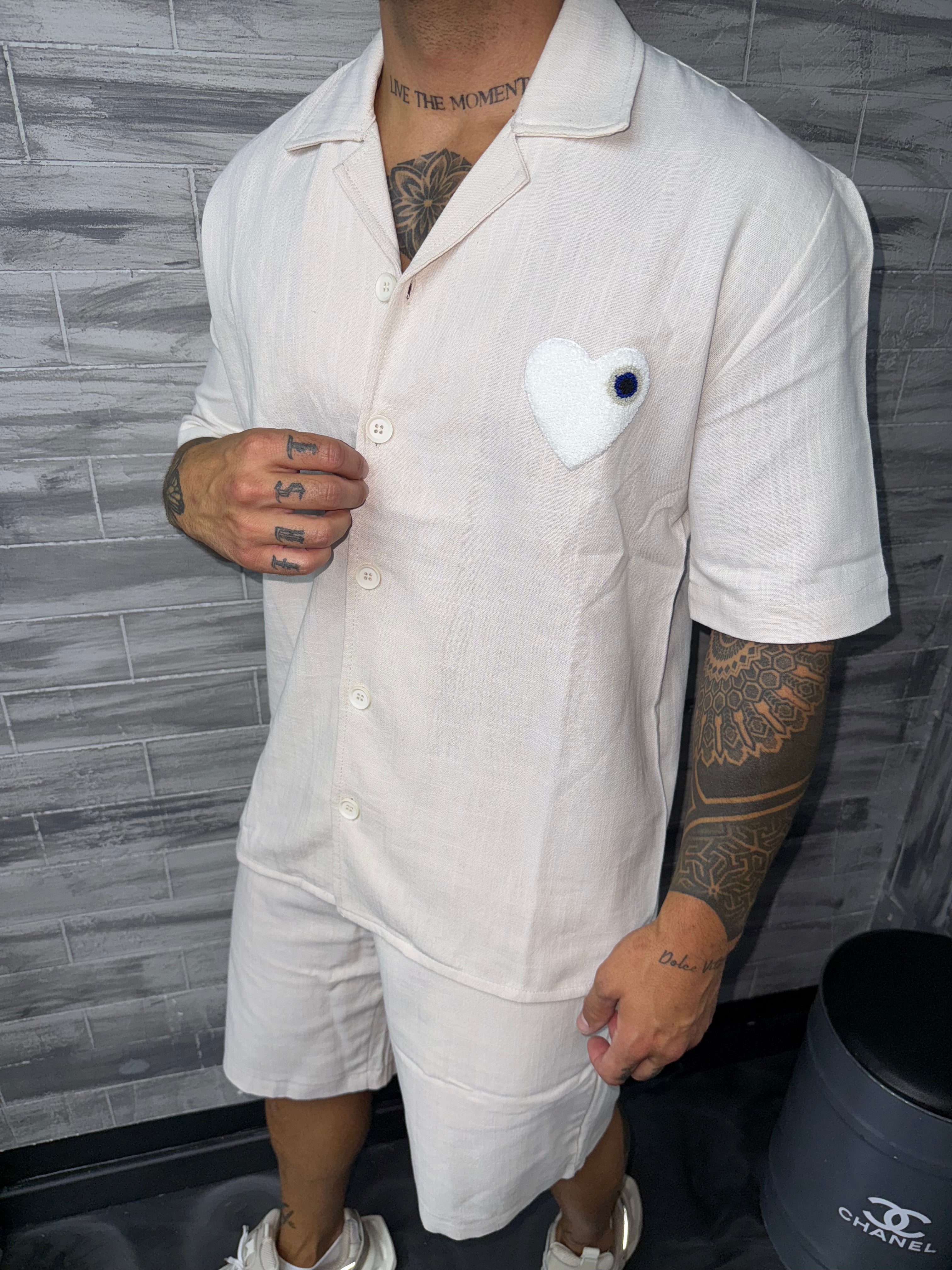 Chemise beige Cœur blanc