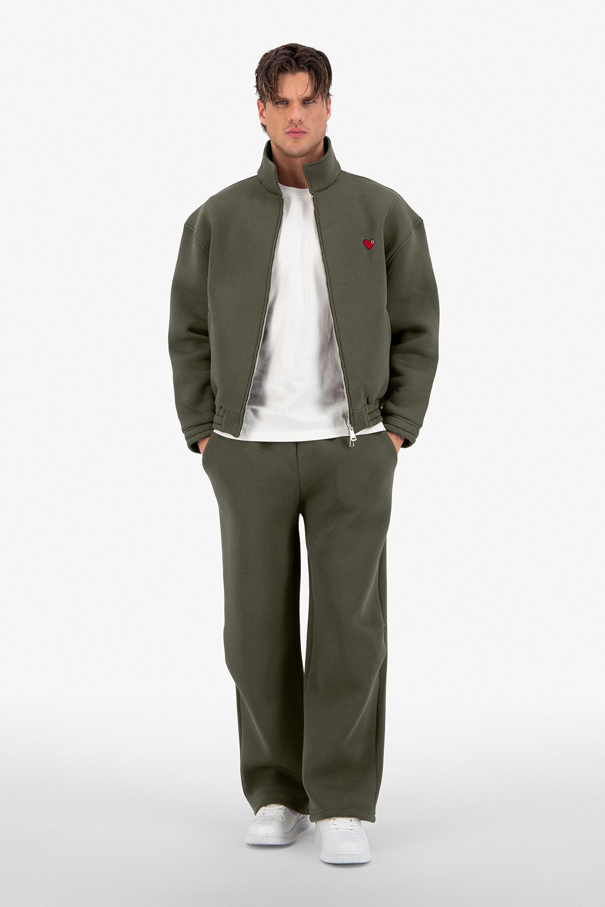 Pantalon jogging kaki petit cœur