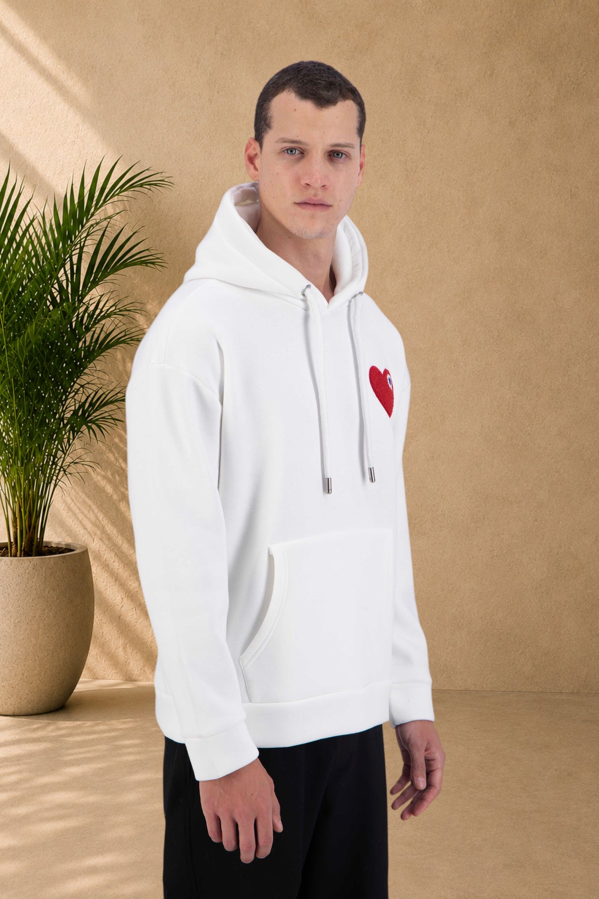 Sweat capuche Blanc Cœur rouge