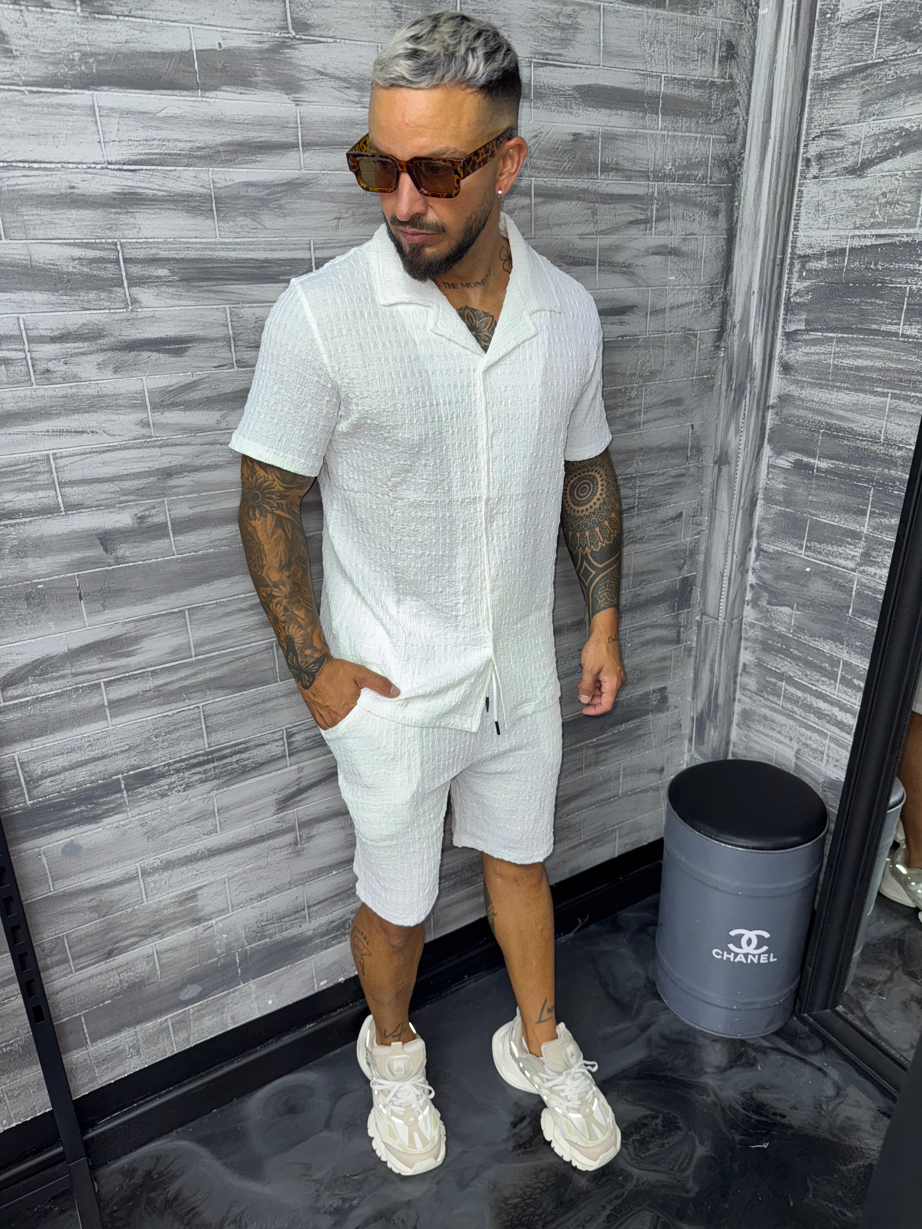 Ensemble short + chemise blanc