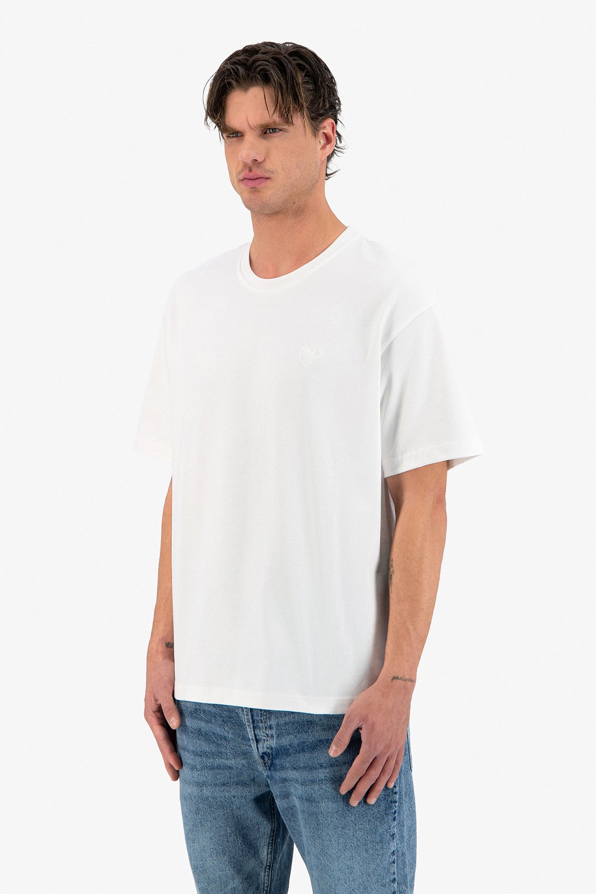 T-shirt blanc petit cœur