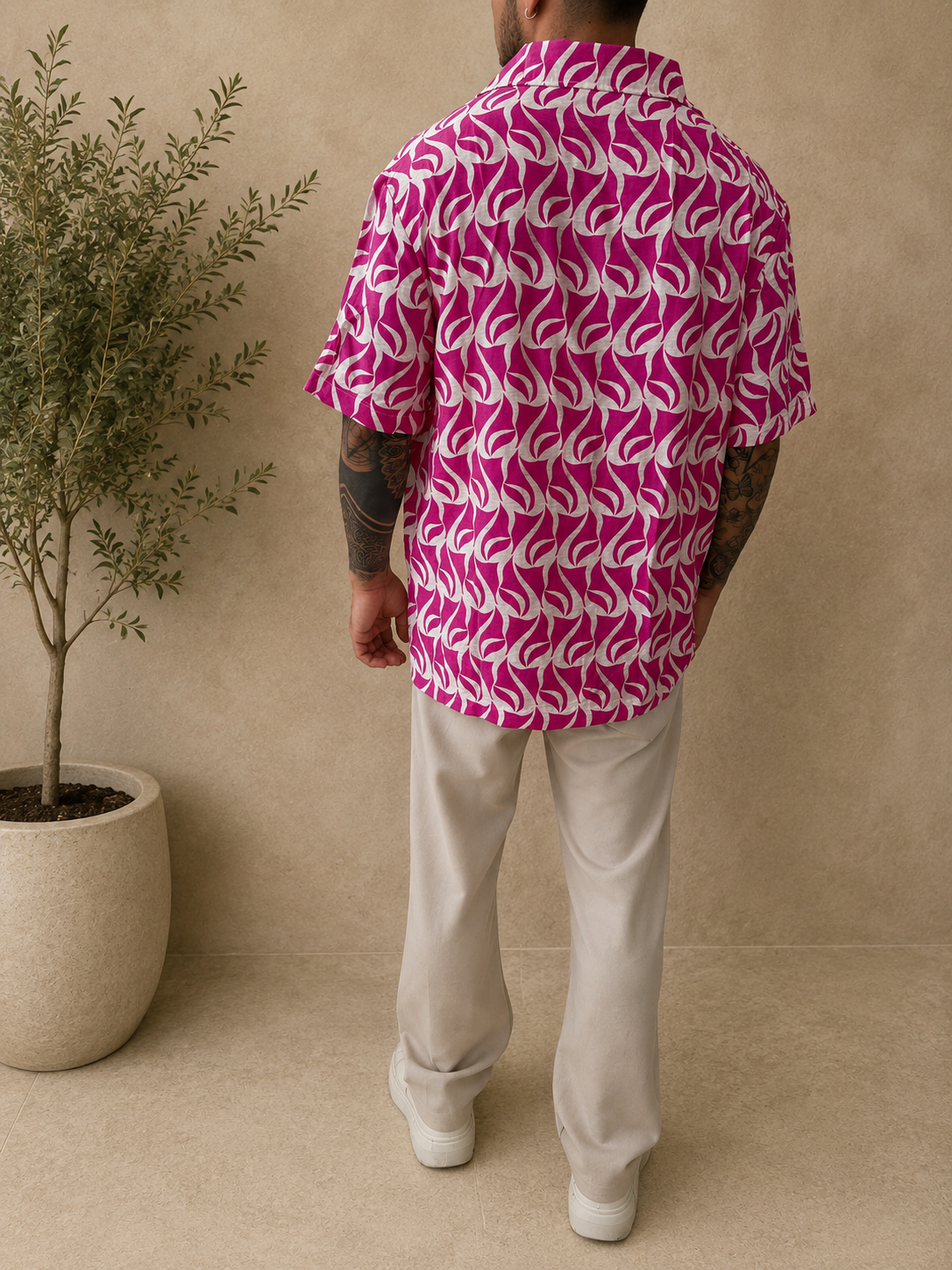 Chemise fluide motif blanc fushia