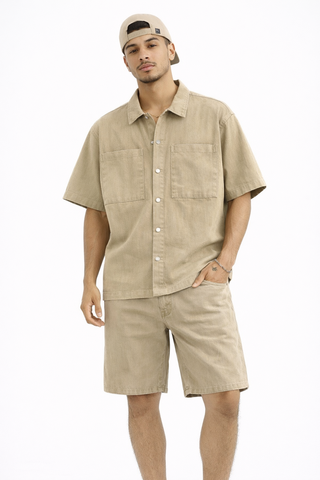 Ensemble short et chemise en jean beige