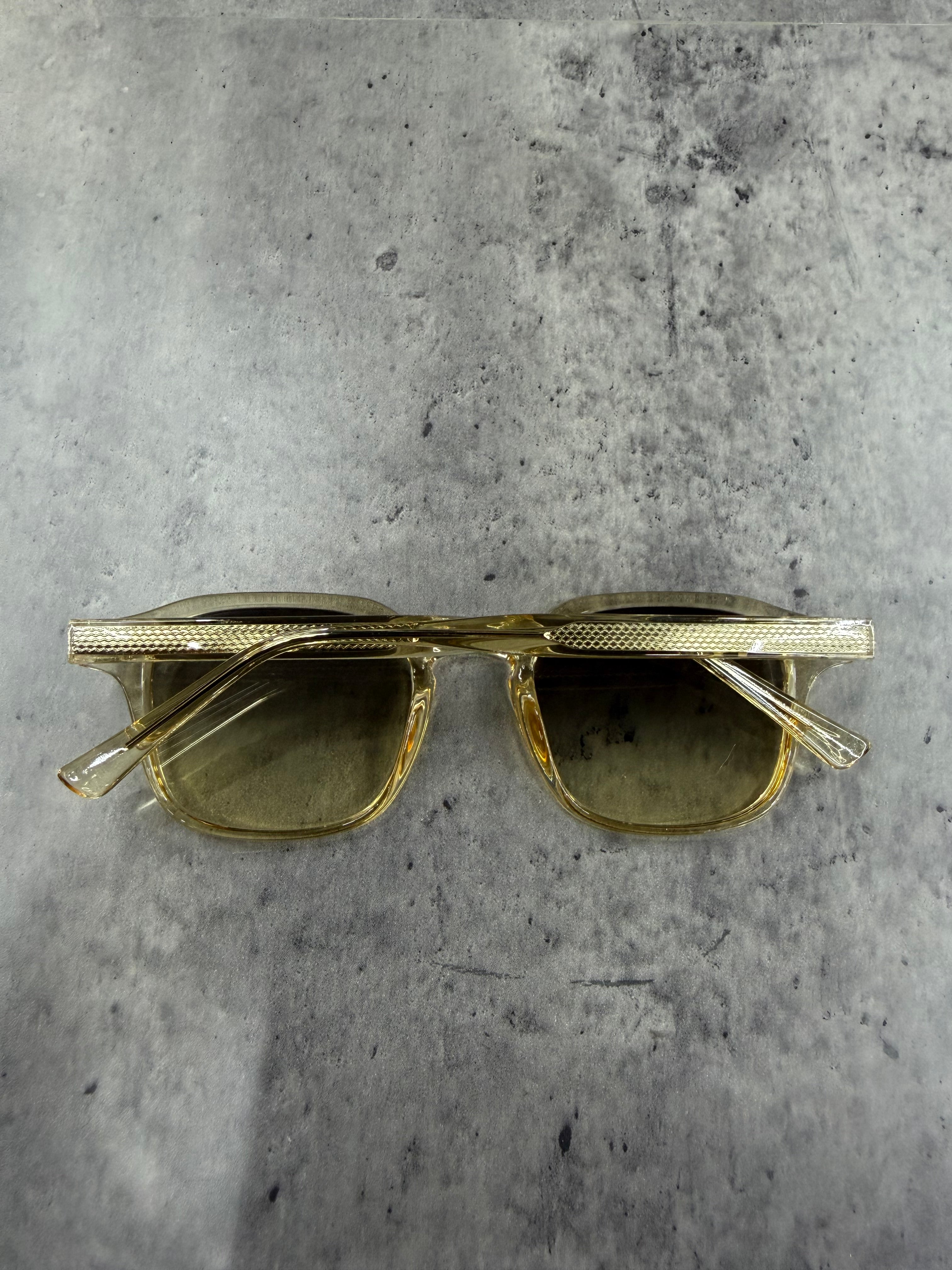 Lunette Dubaï fumée jaune monture beige