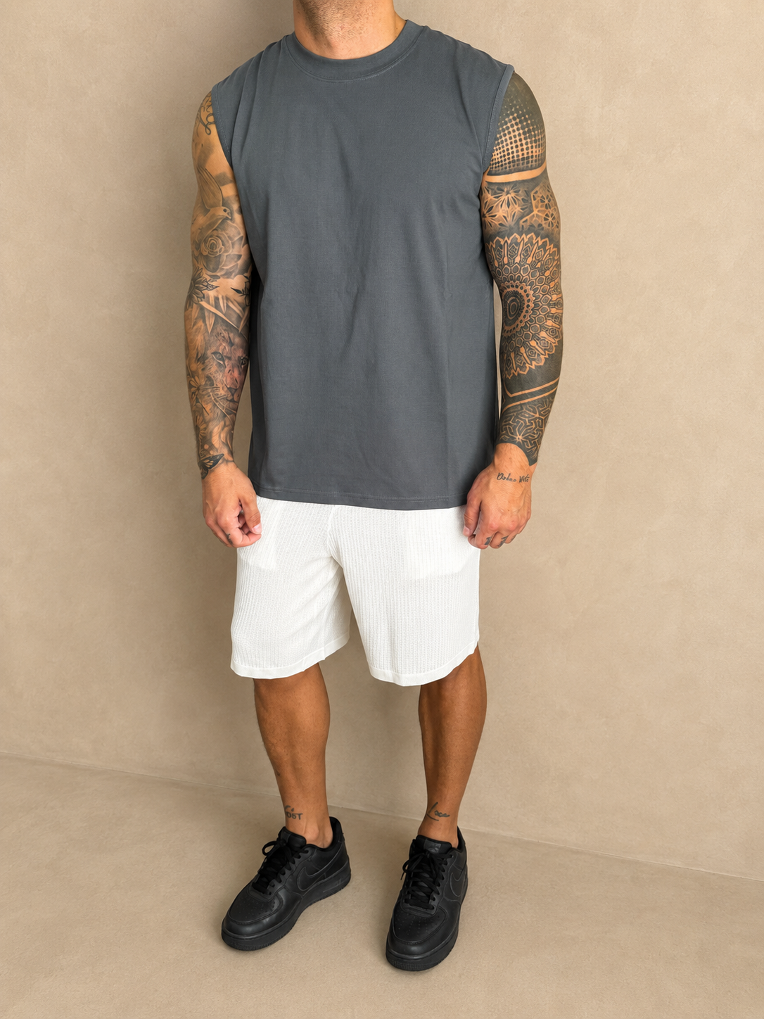 T-shirt Débardeur gris