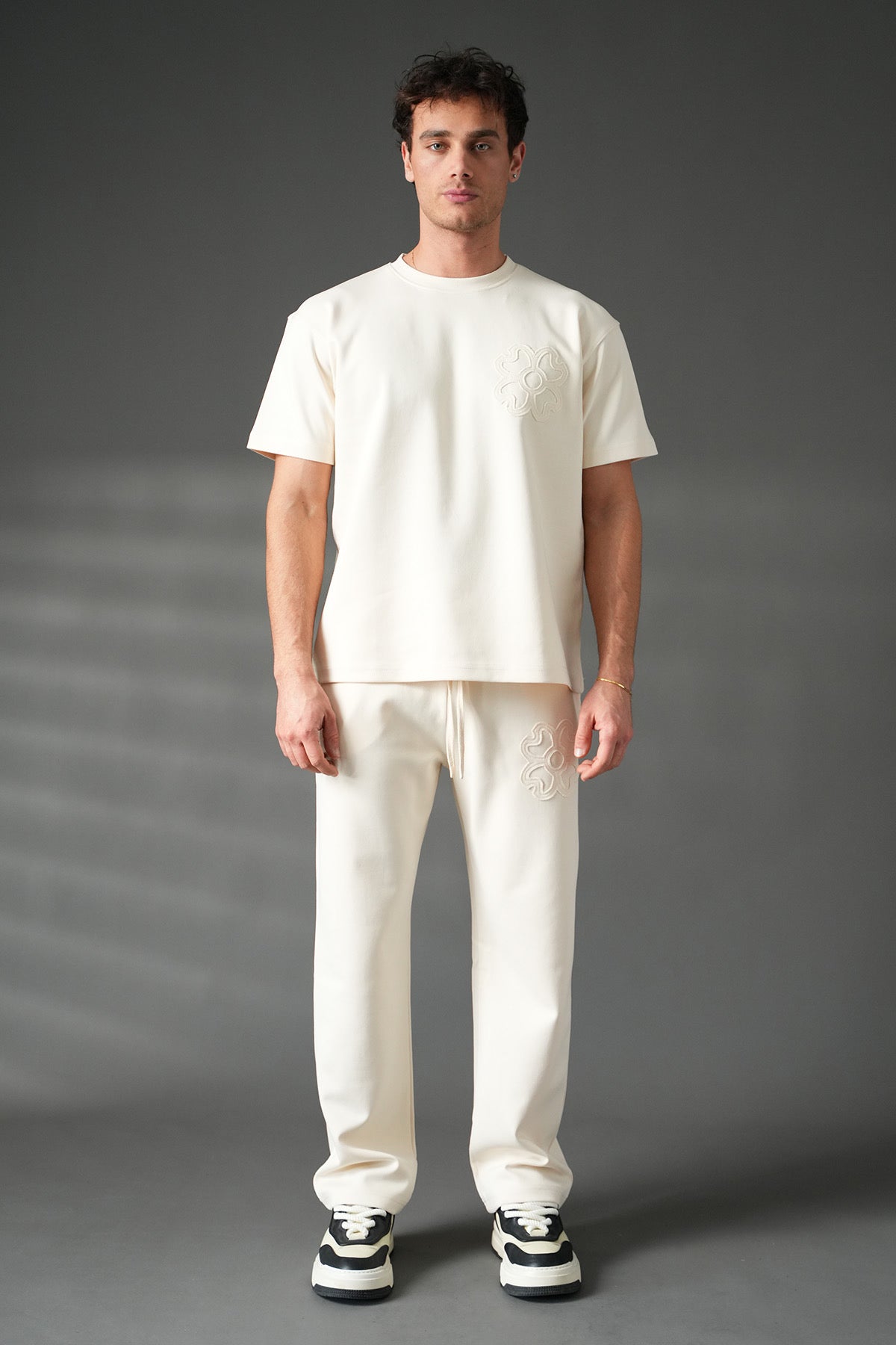 Ensemble T-shirt + pant beige trèfle