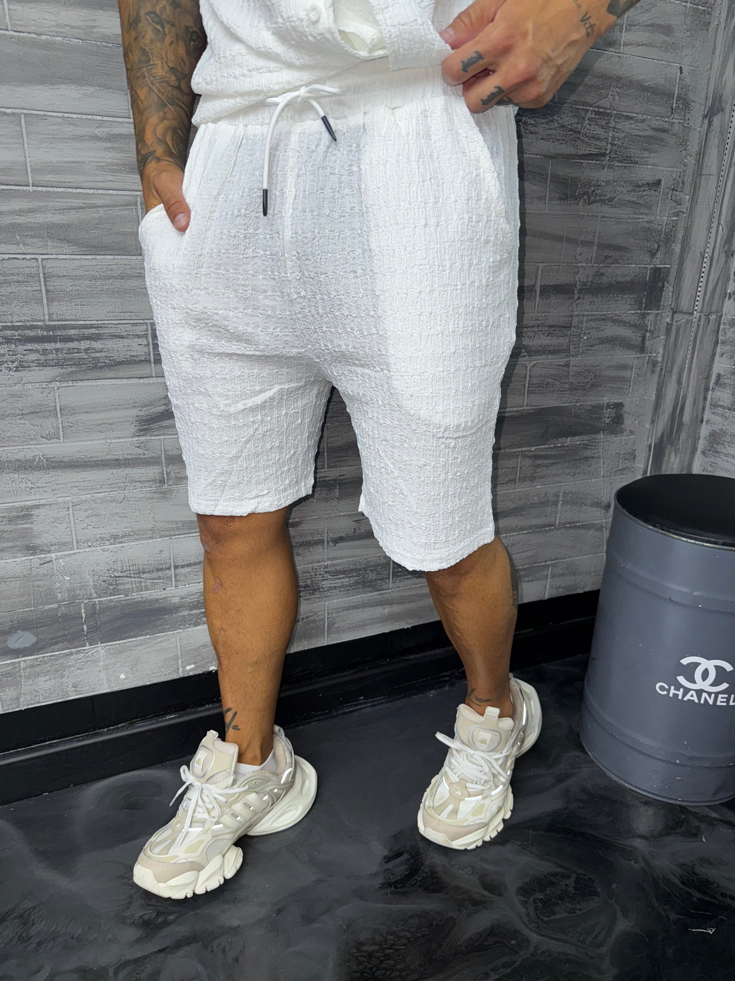 Ensemble short + chemise blanc