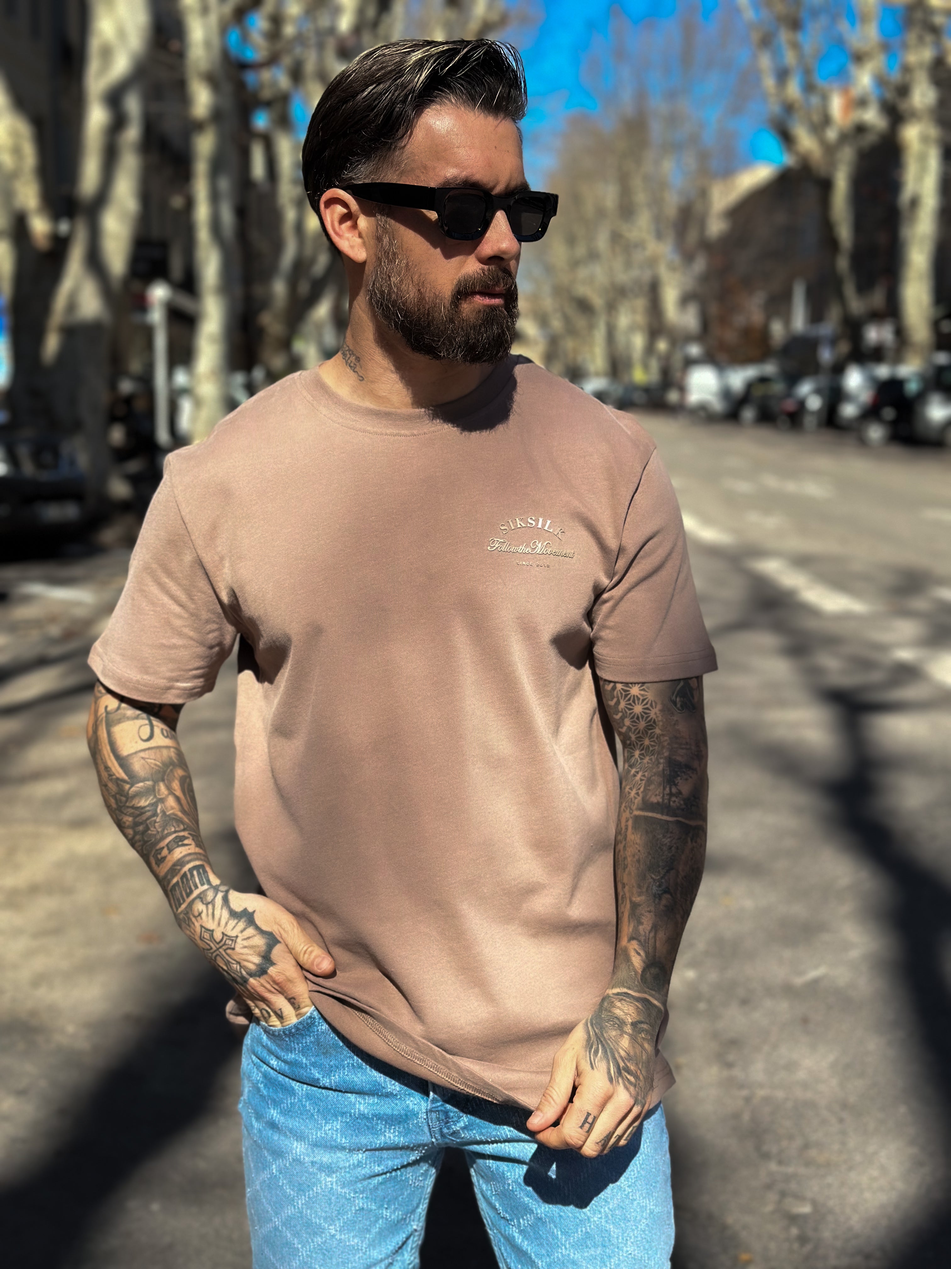 Siksilk - Relaxed Fit T-Shirt Brown