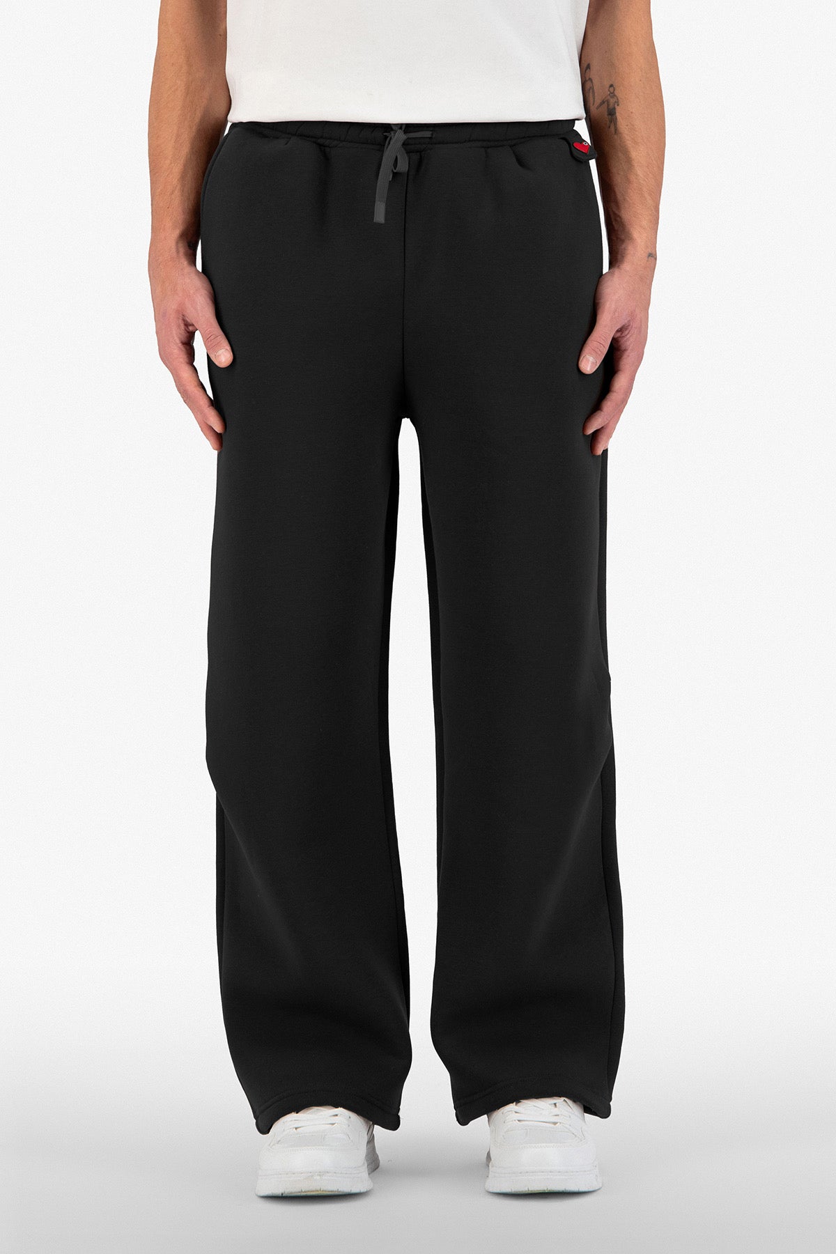 Pantalon jogging noir petit cœur