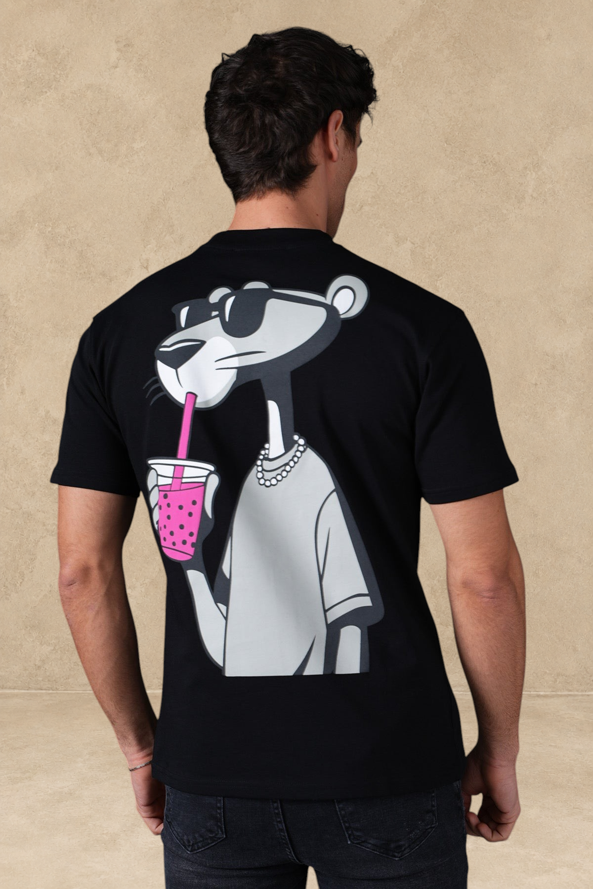 T-shirt noir Stayin en coton avec imprimé Panthère Rose au dos, coupe classique légèrement oversized