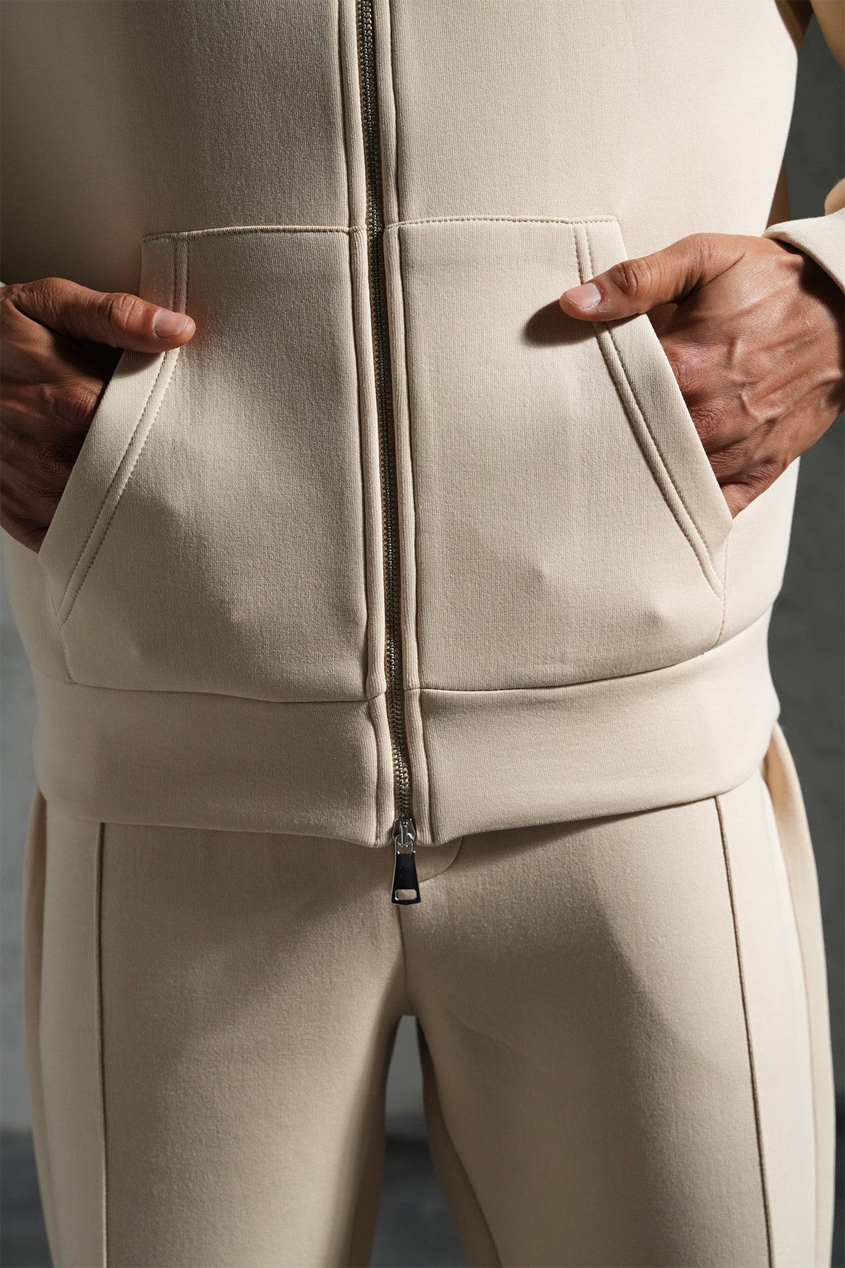 Ensemble Berlin beige