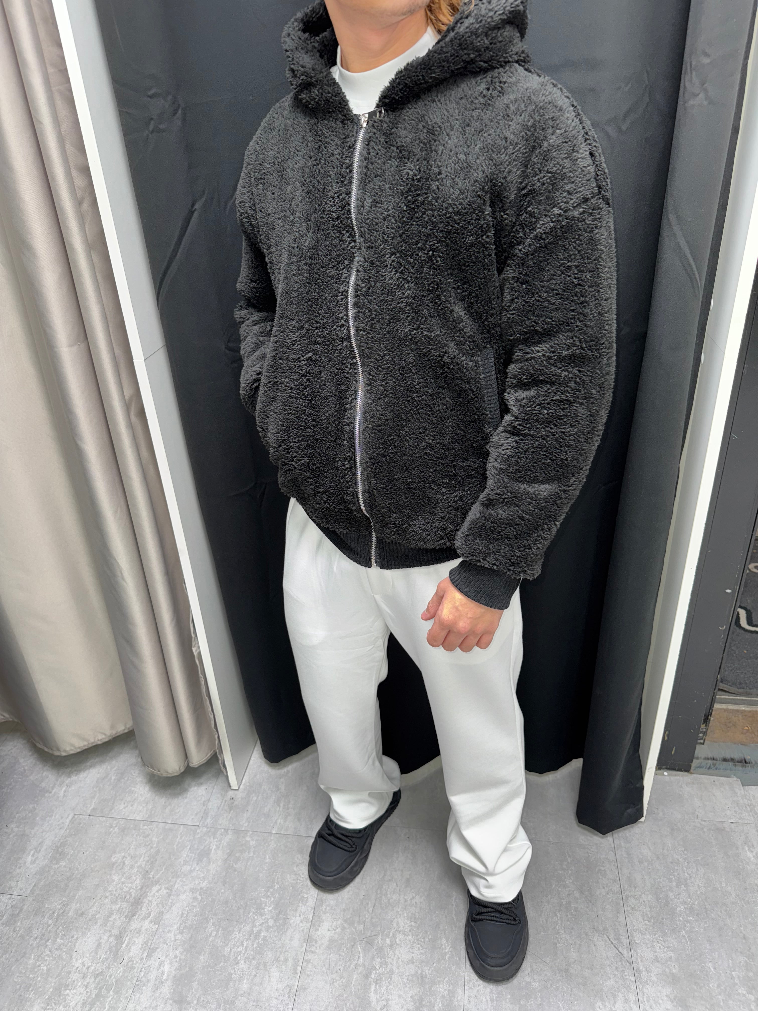 Veste capuche fourrée noir