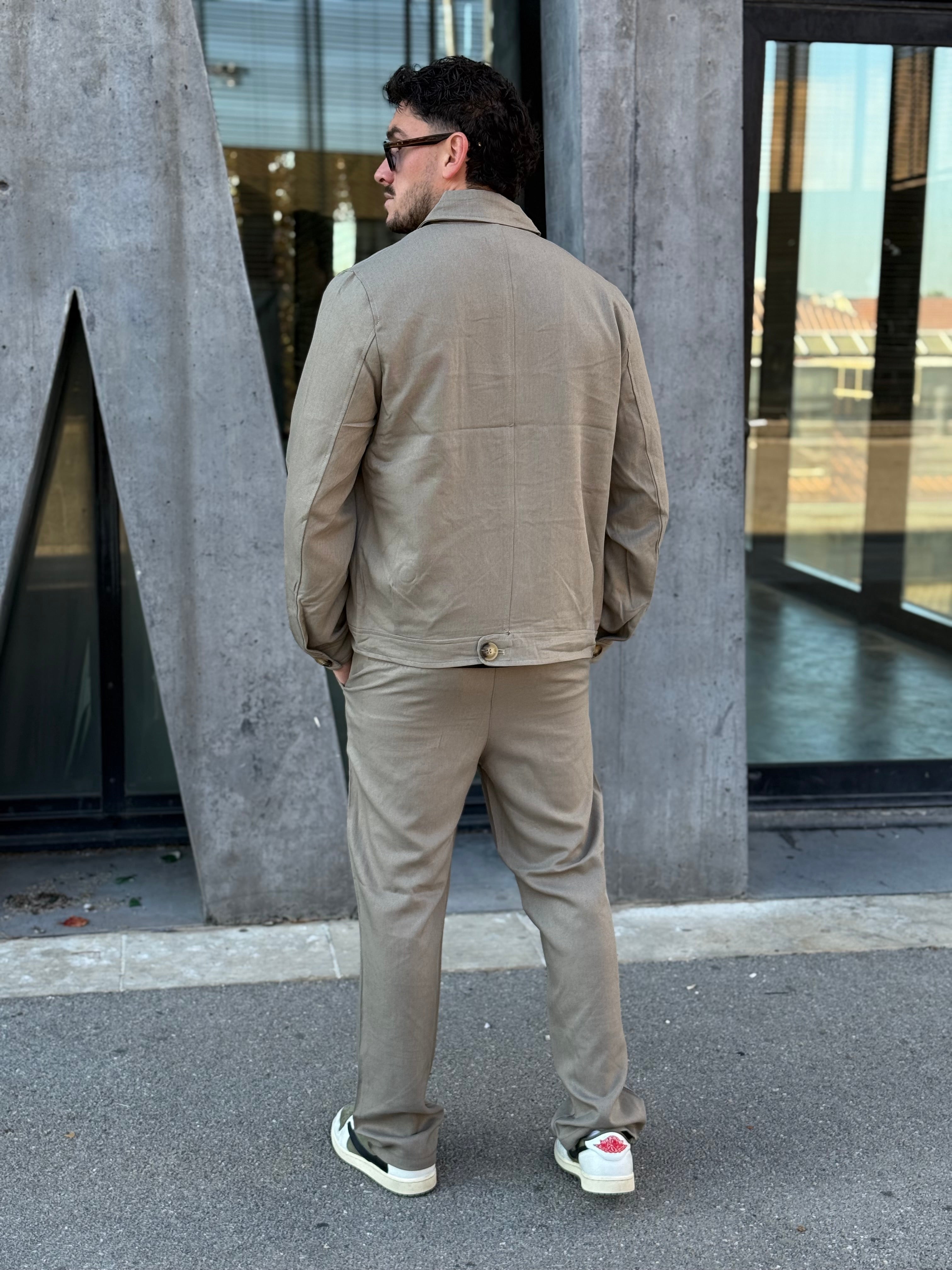 Ensemble pantalon + veste beige foncé