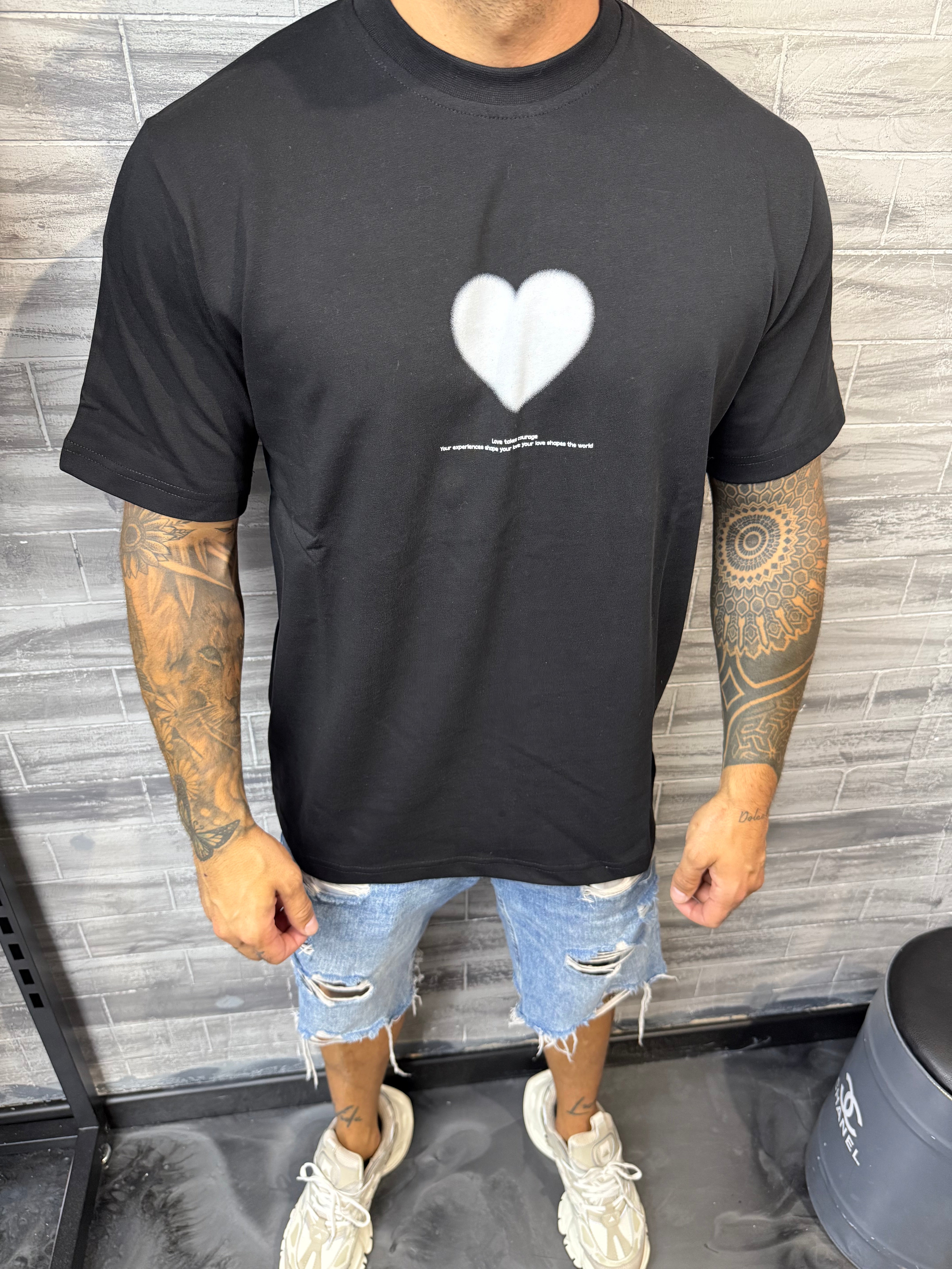 T-shirt Love Cœur noir