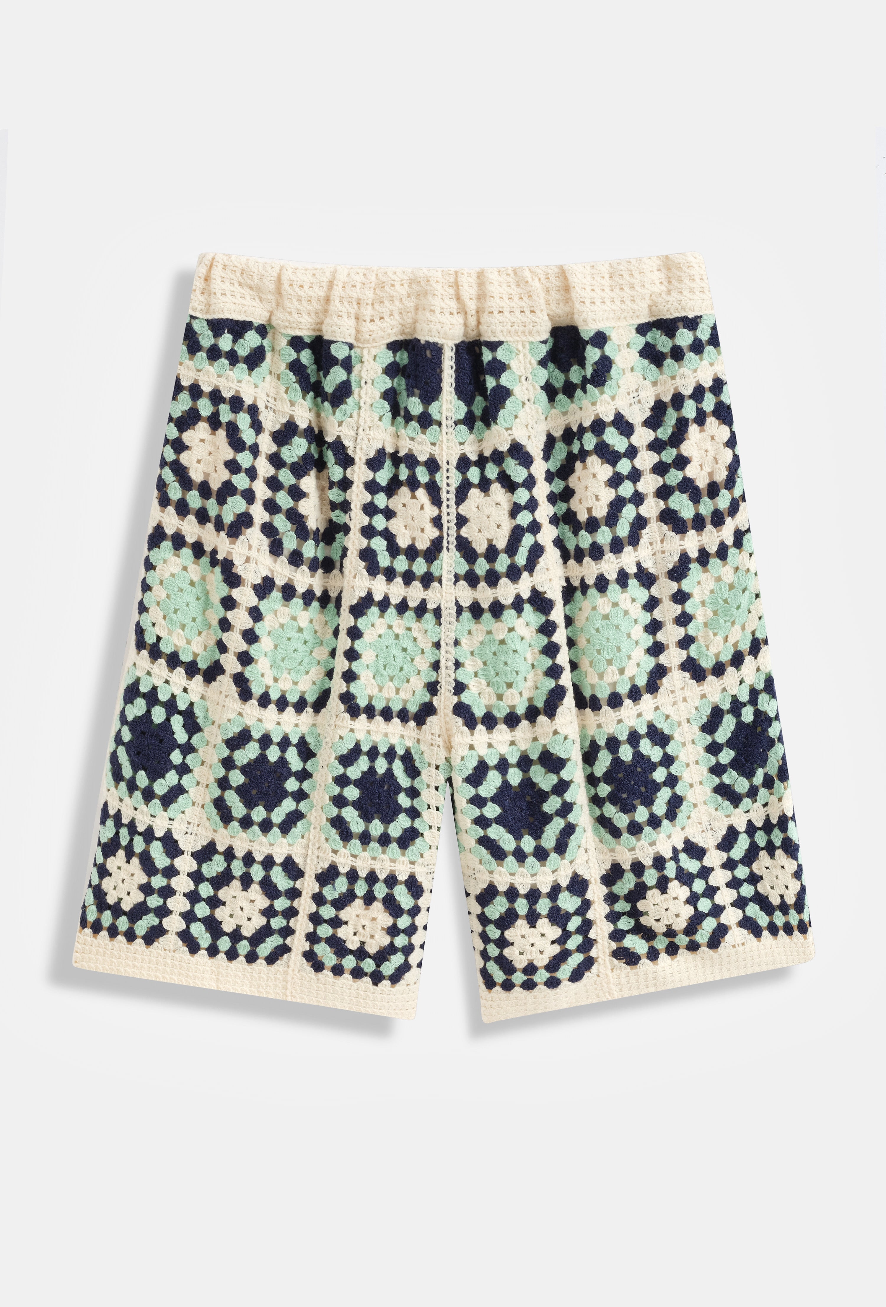 Ensemble crochet beige et vert short et chemise