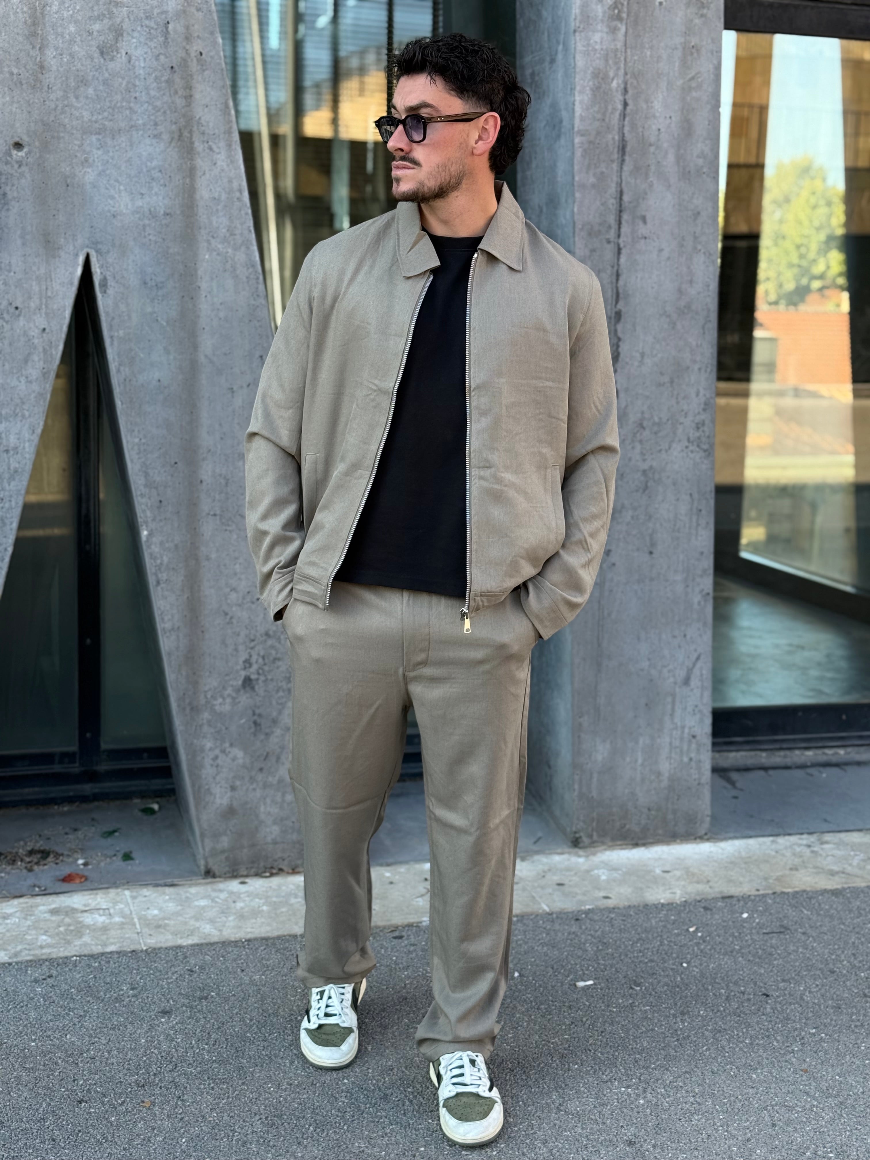 Ensemble pantalon + veste beige foncé