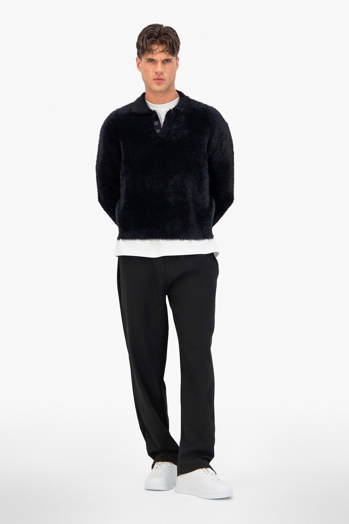 Pull polo fluffy noir