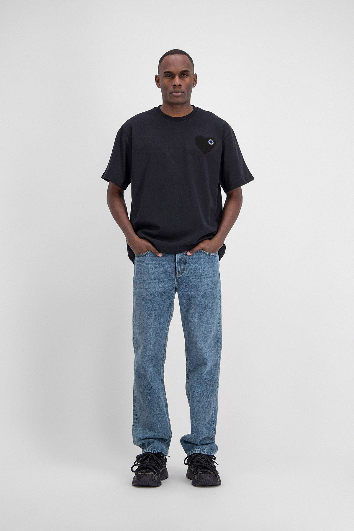 T-shirt Noir cœur noir