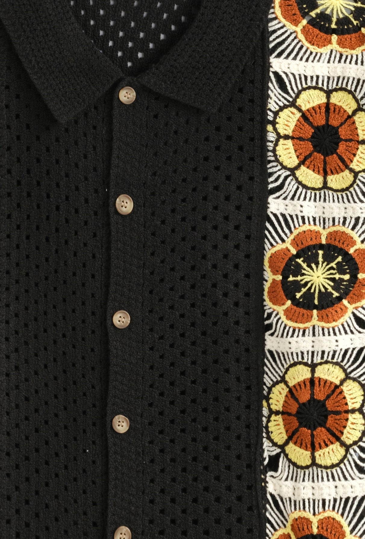 Chemise crochet noir motifs