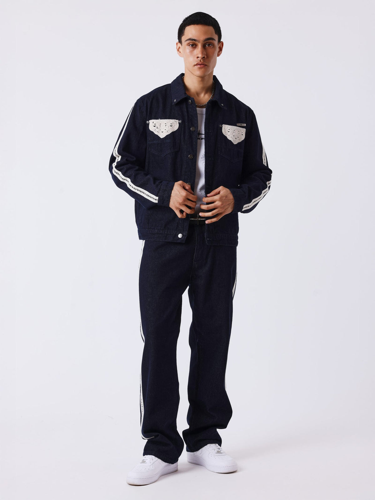 PXP - VESTE EN DENIM NOIR BANDE CROCHET BEIGE