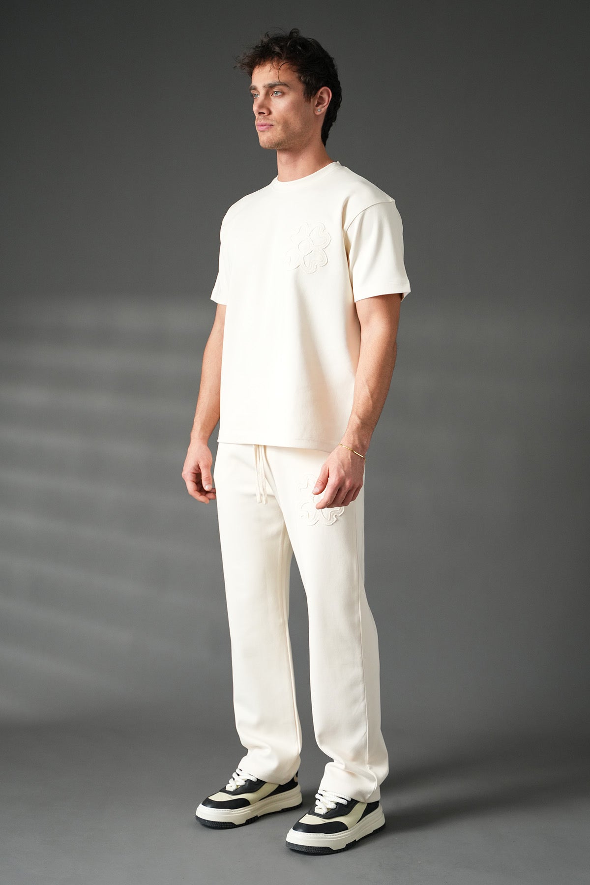 Ensemble T-shirt + pant beige trèfle