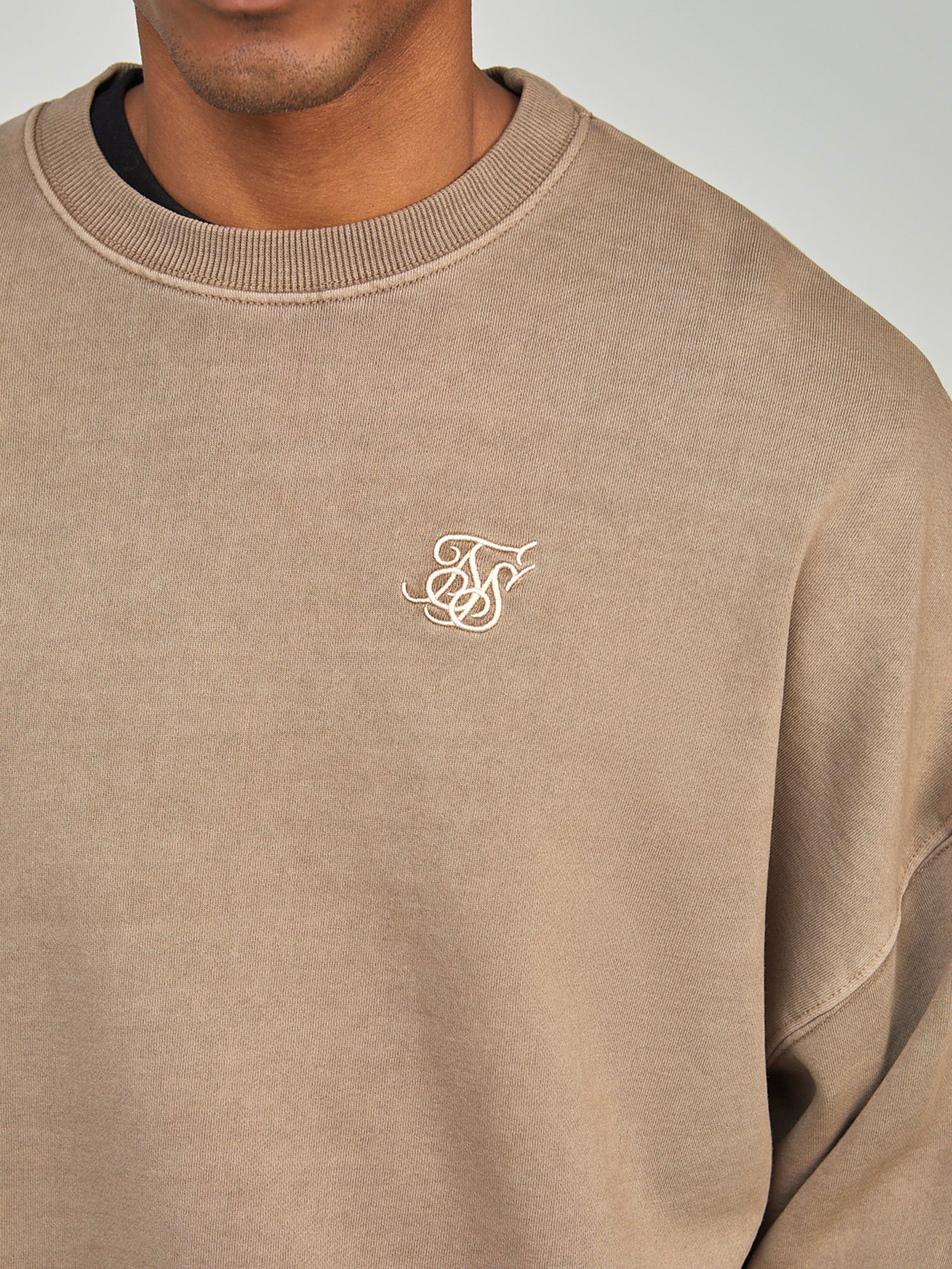 SikSilk - Sweat-shirt à coupe boxy teinté en vêtement marron