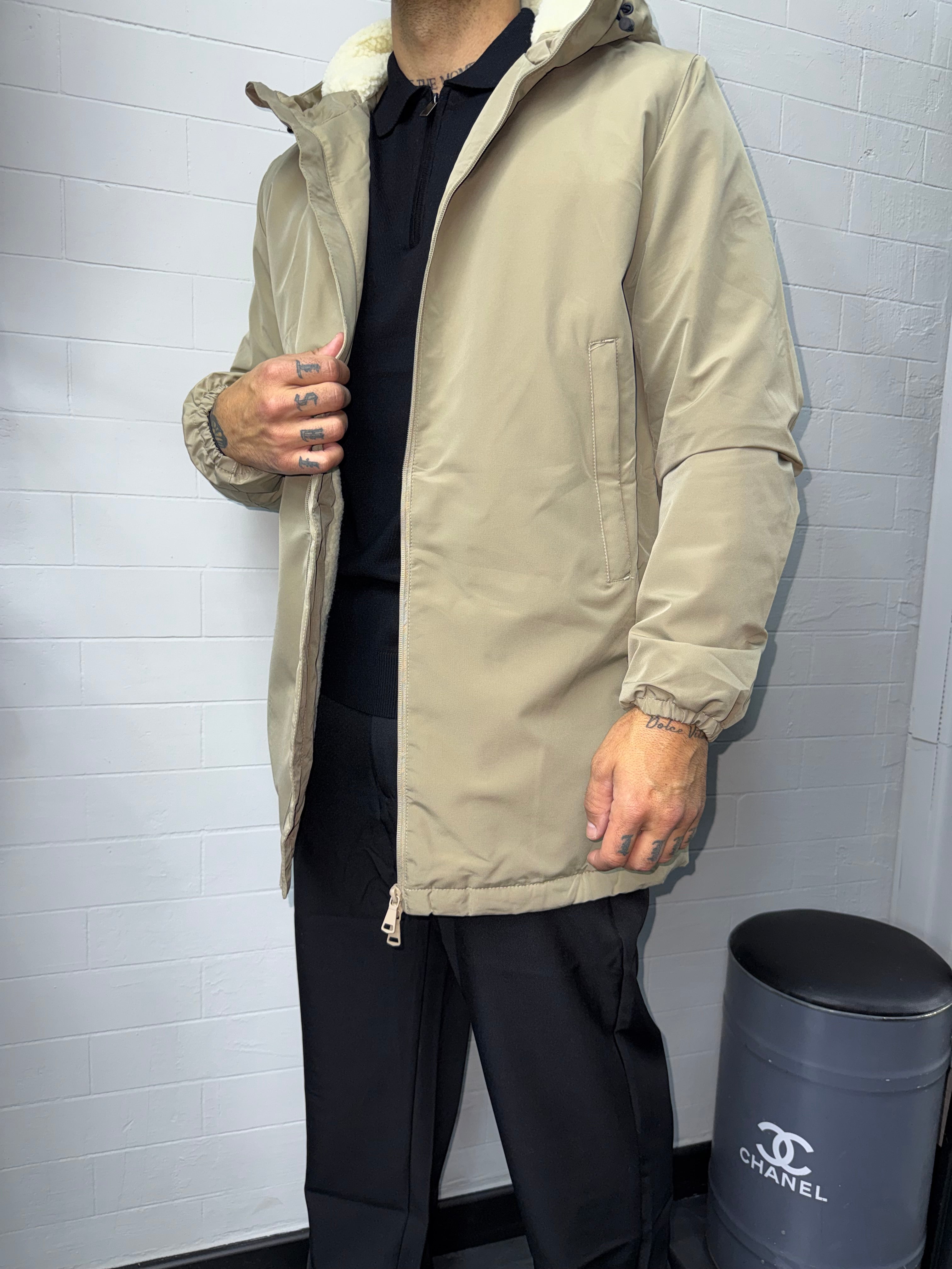 Veste capuche longue beige fourrée