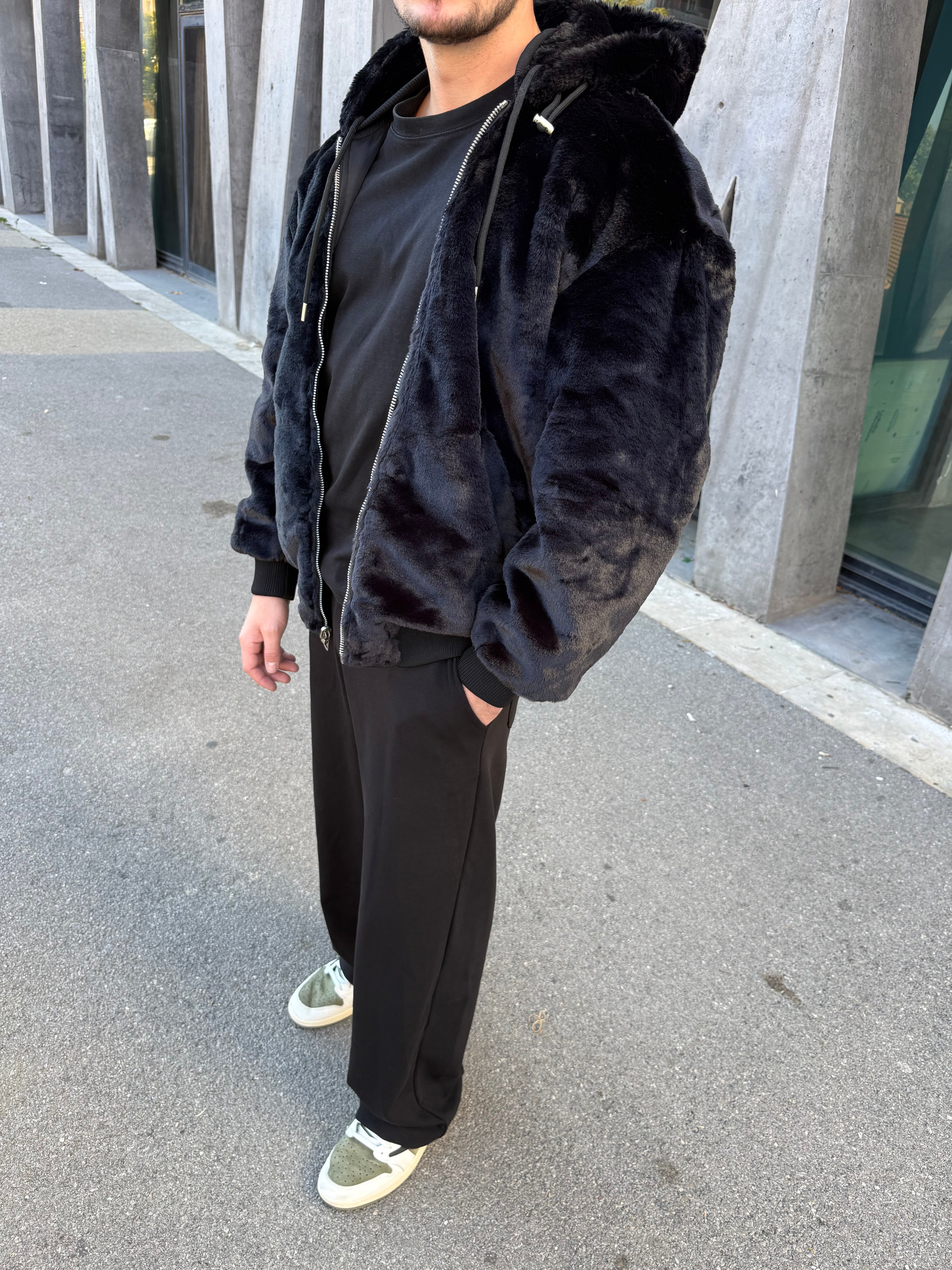 Veste réversible noir nylon / fourrure