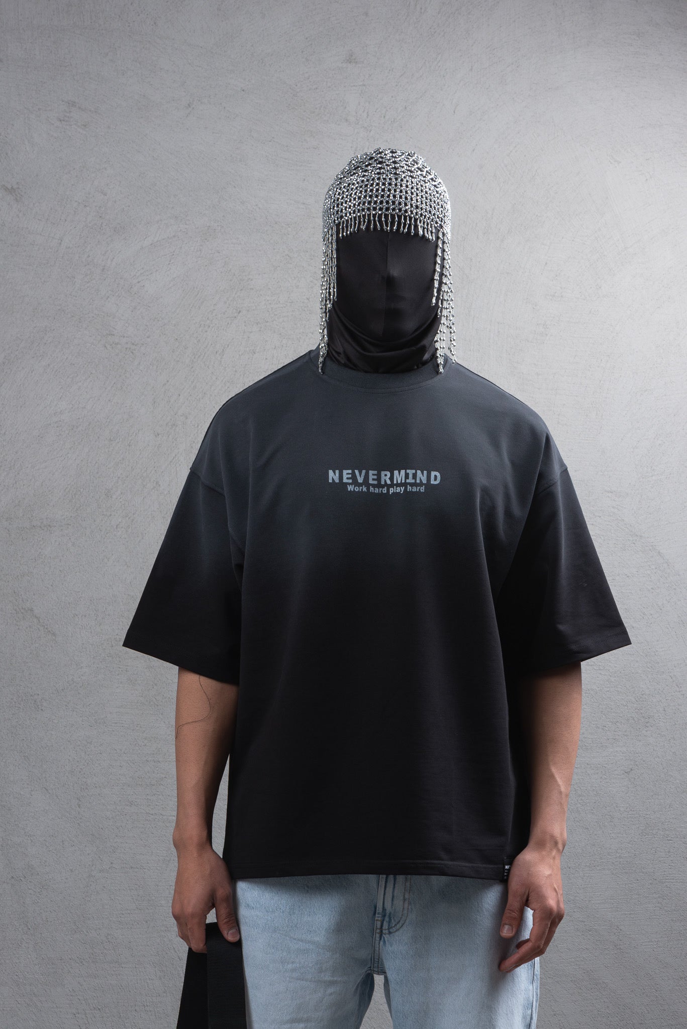 T-shirt Oversize Nevermind noir
