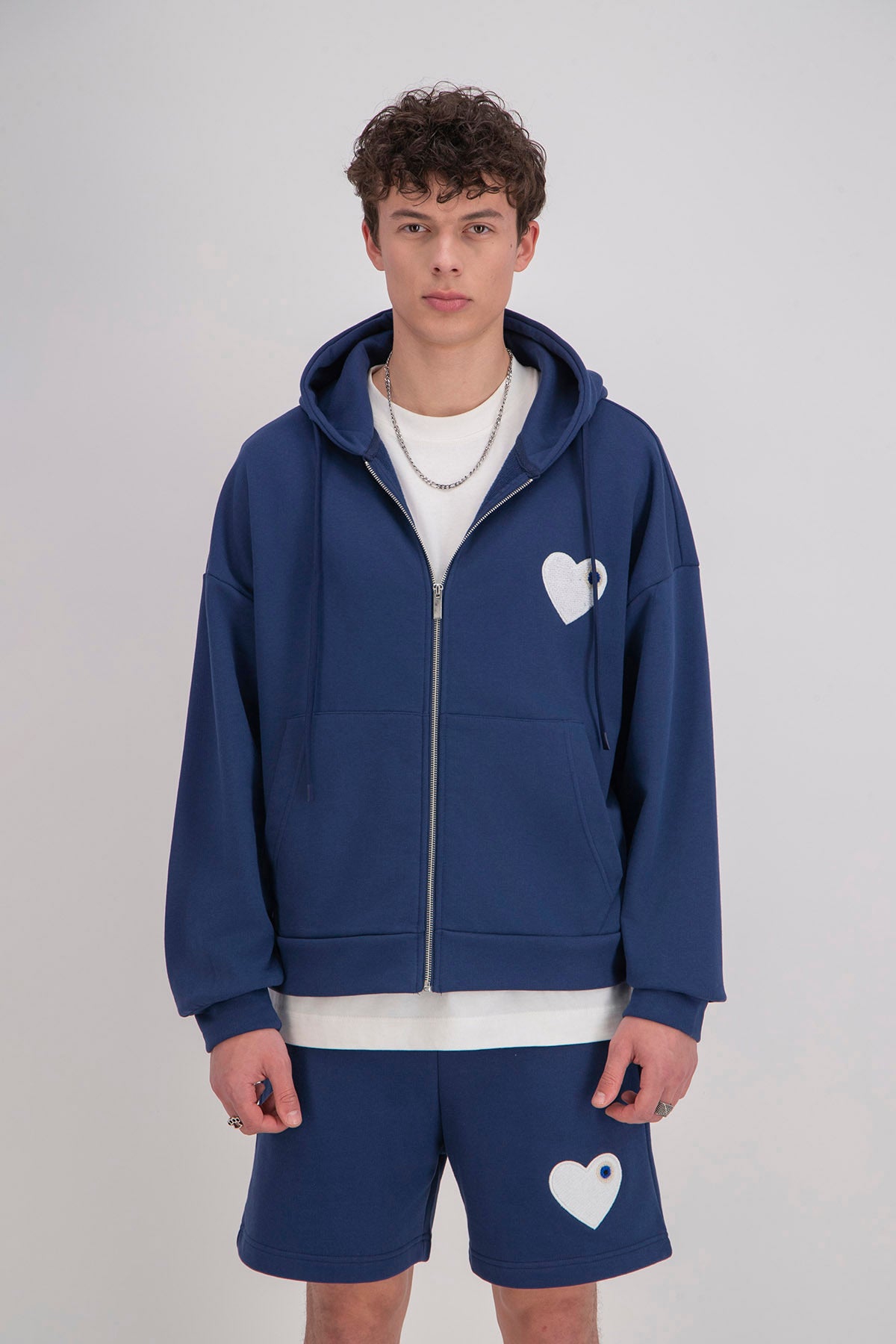 Veste / Sweat zip capuche bleu Cœur blanc