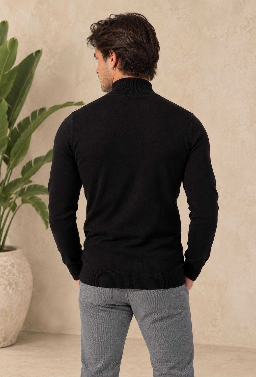 Pull Col montant noir