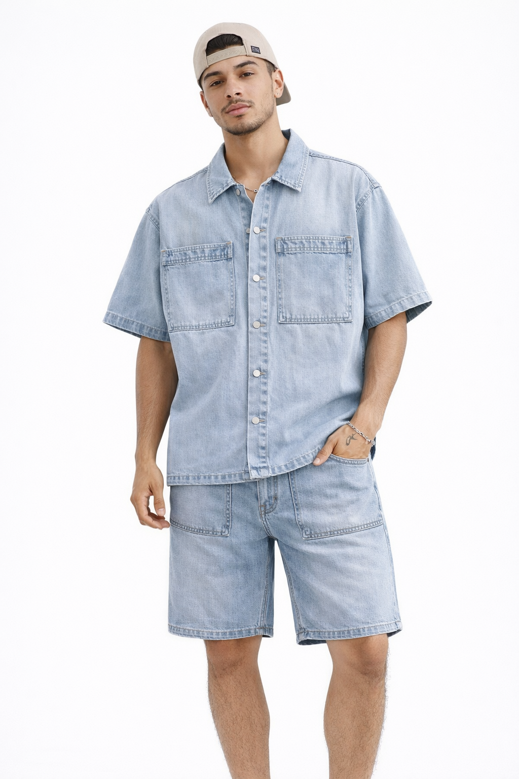 Ensemble short et chemise en jean bleu ciel