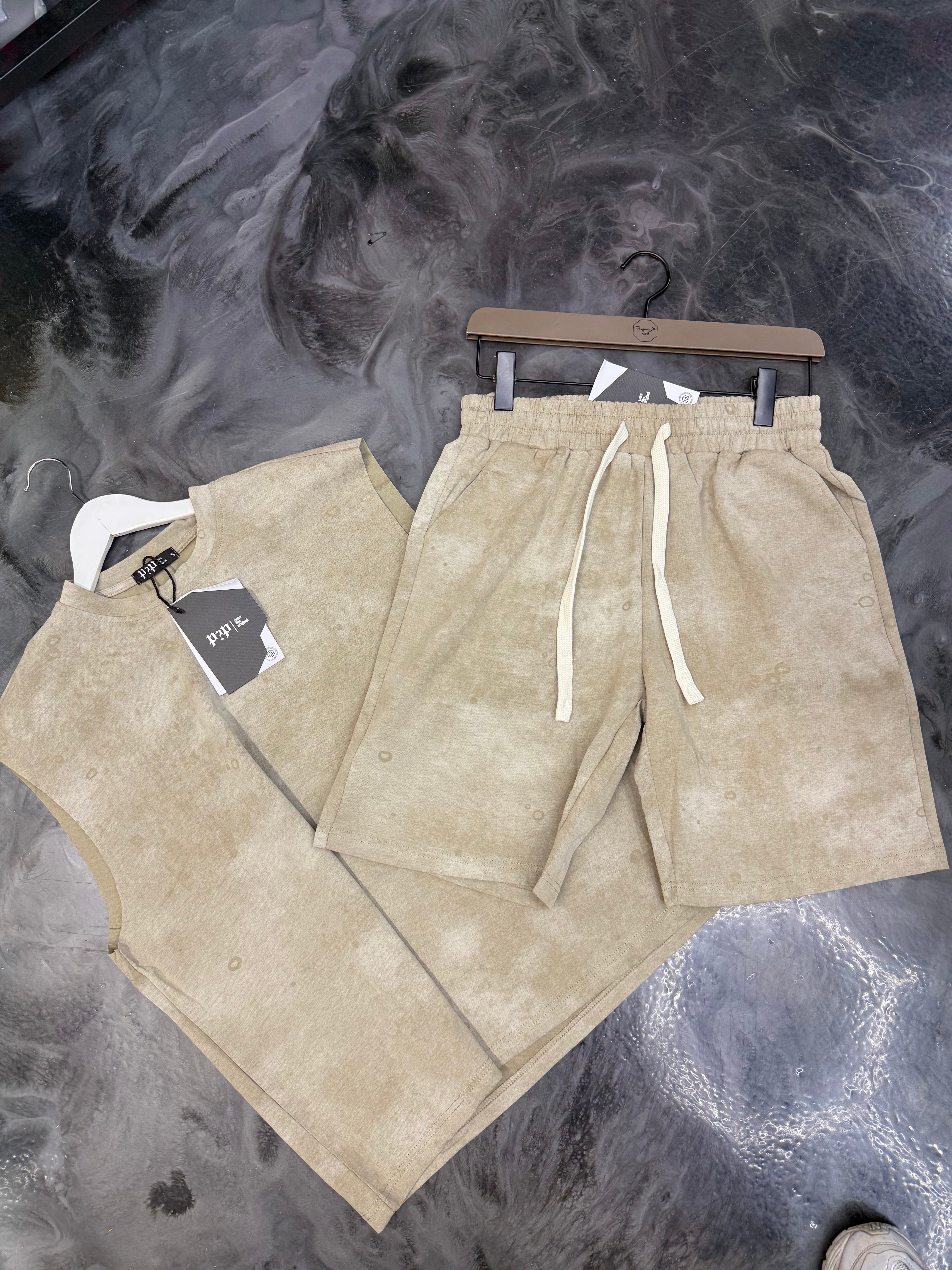 Ensemble Short + débardeur  kaki