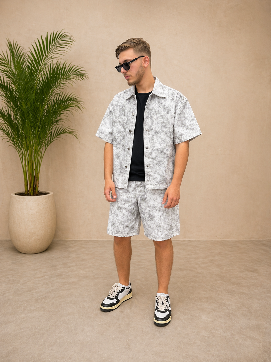 Ensemble short et chemise en jean motifs blancs et gris