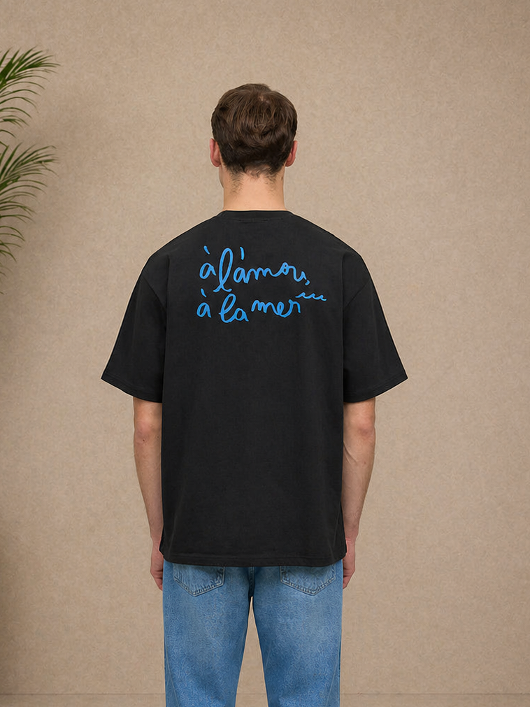 T-Shirt l’amour à la mer noir