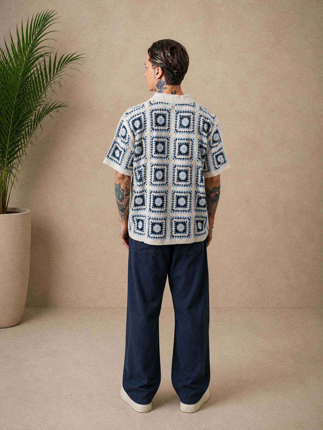 Chemise crochet beige et bleu