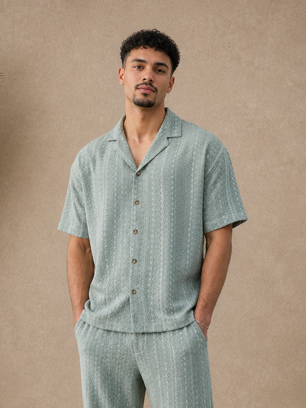 Chemise manche courte à motif vert clair