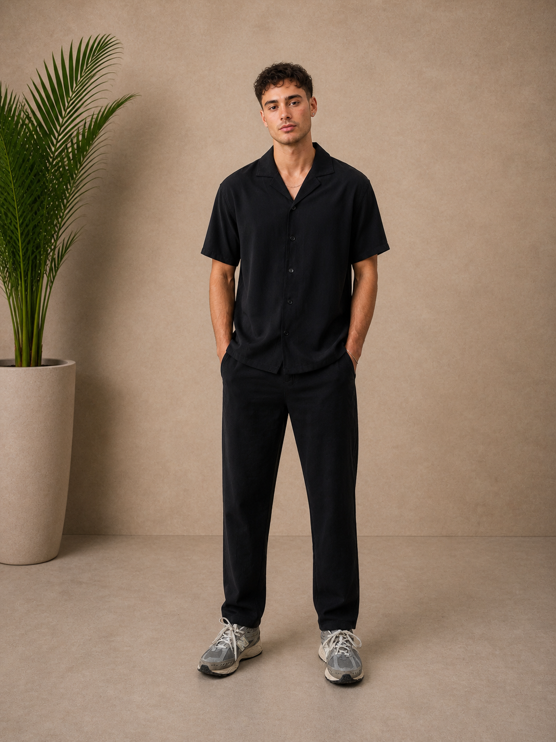 Ensemble noir lisse pantalon et chemise
