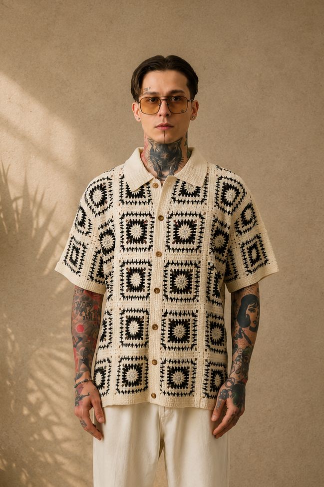 Chemise crochet beige noir et bleu