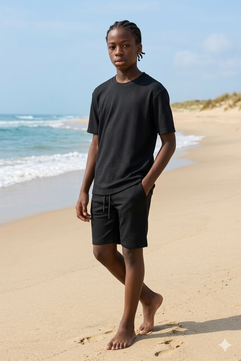 Ensemble enfant short et t-shirt noir