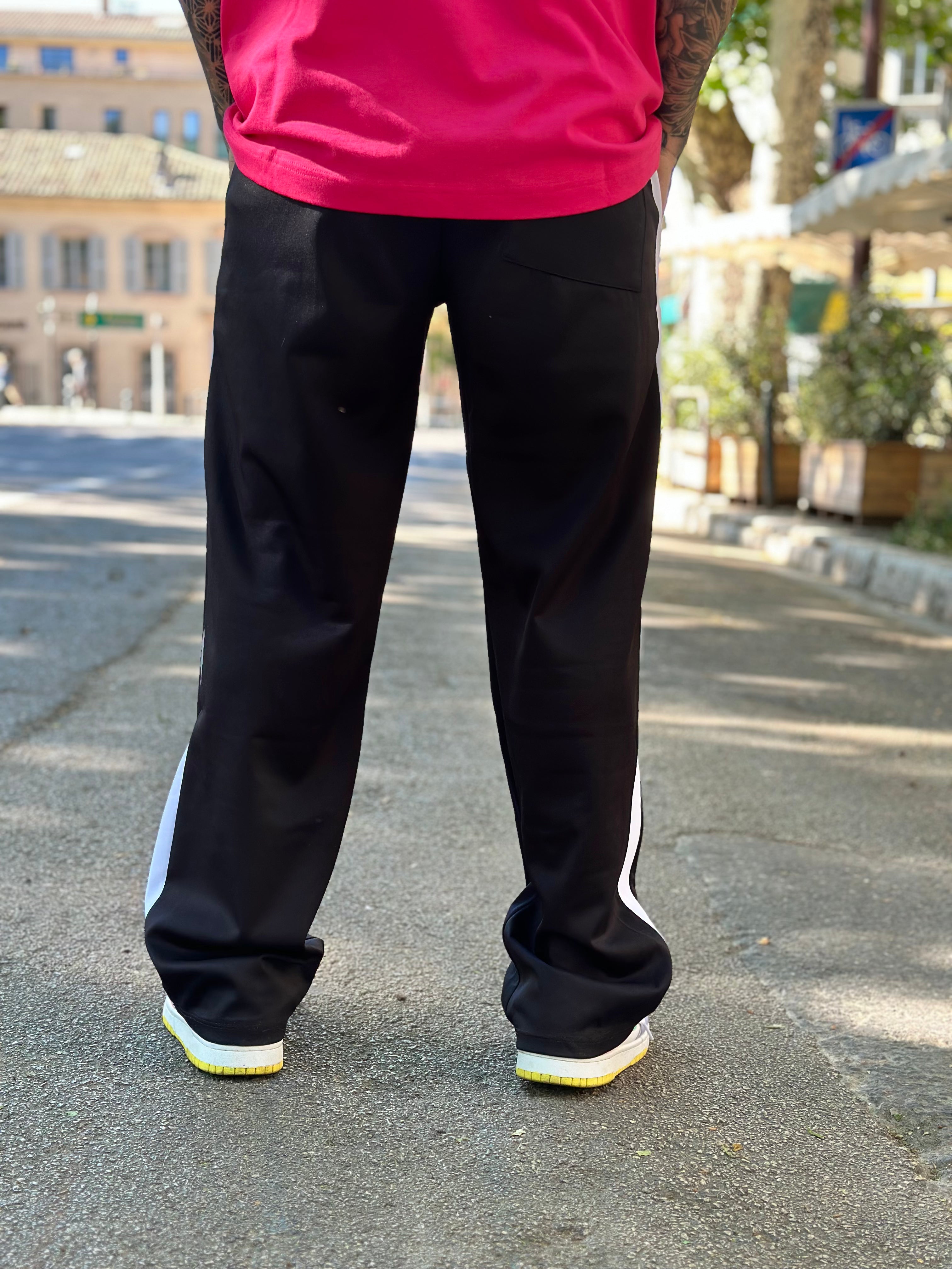 Frilivin - Pantalon Jog Ample Miami noir bande blanc