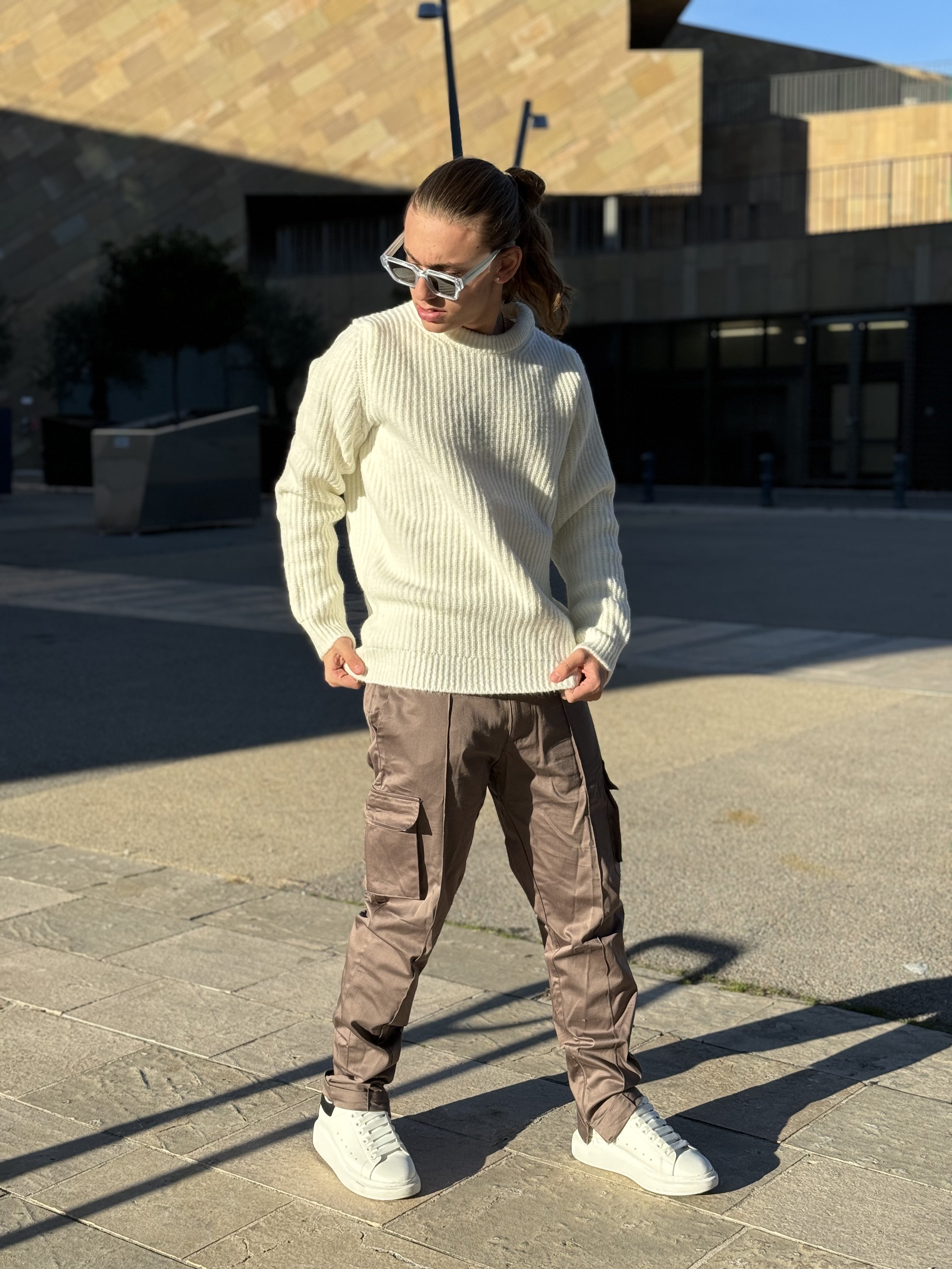 Full knit sweater Ecru