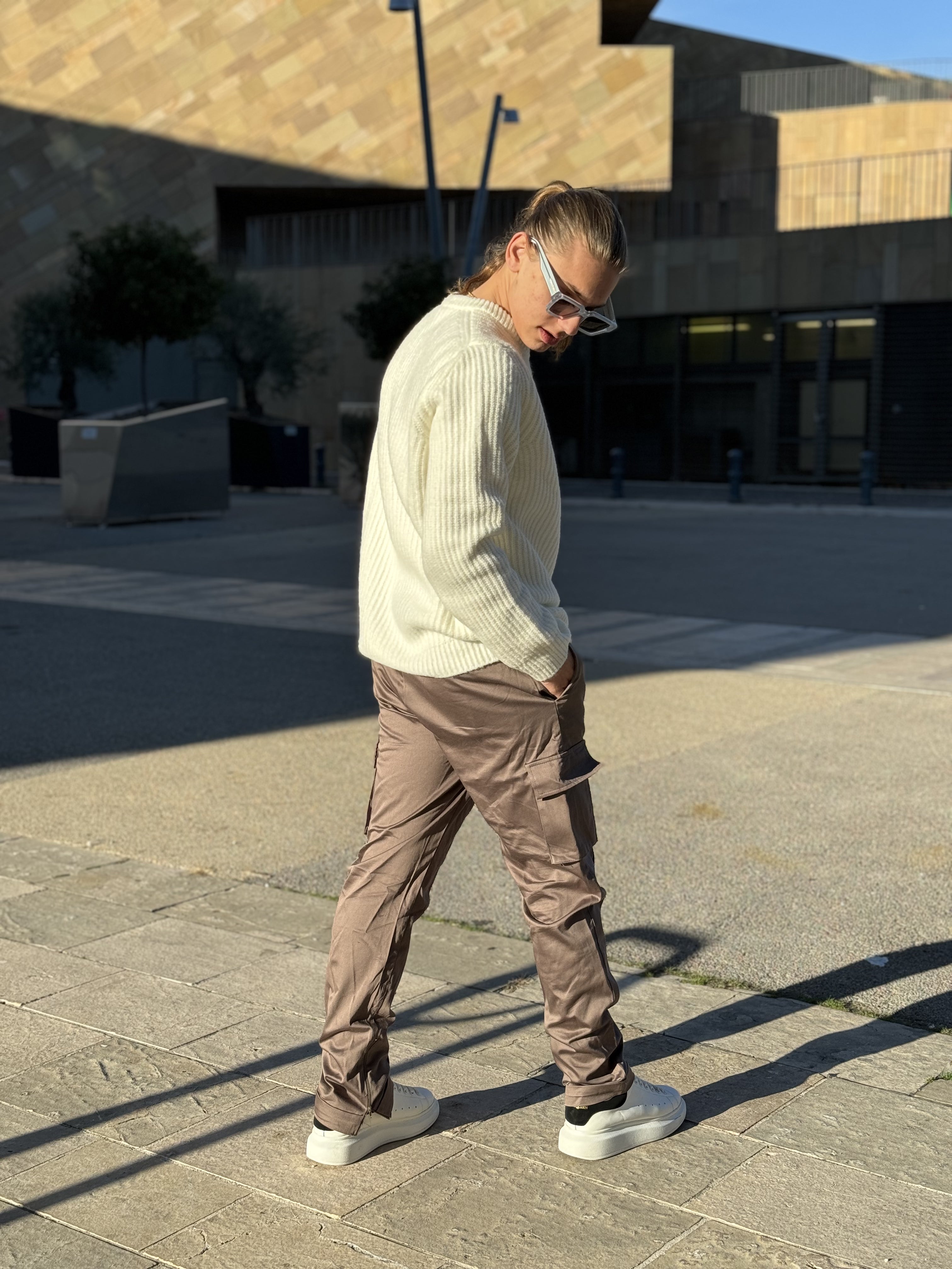 Full knit sweater Ecru