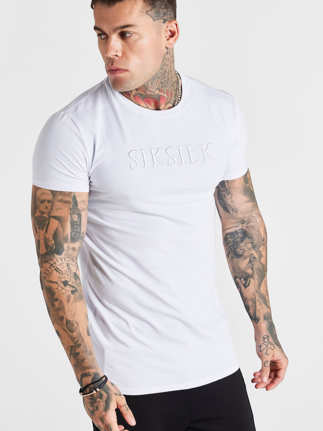 Siksilk - White MUSCLE FIT t-shirt