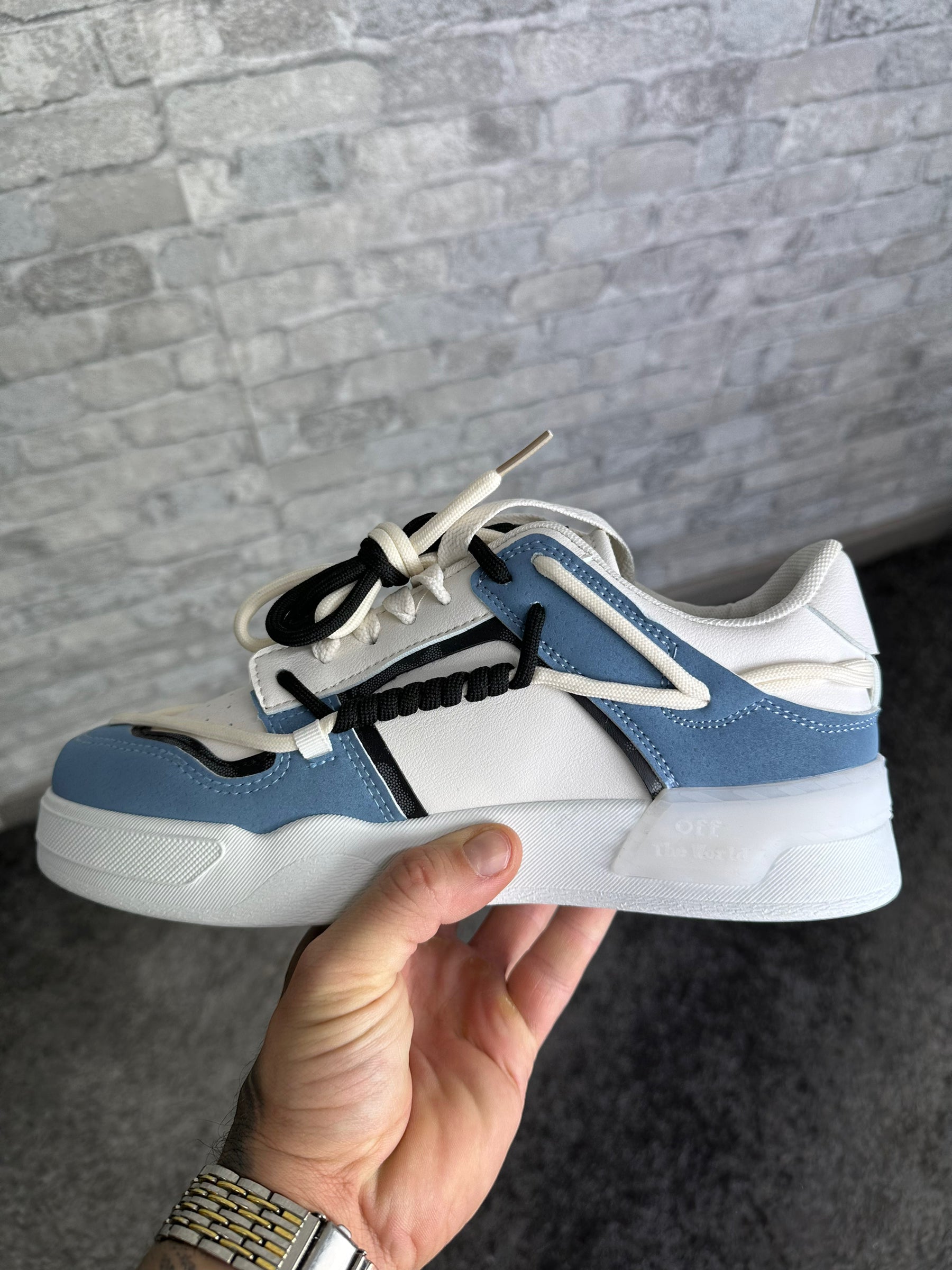 Basket VENICE bleu et blanche