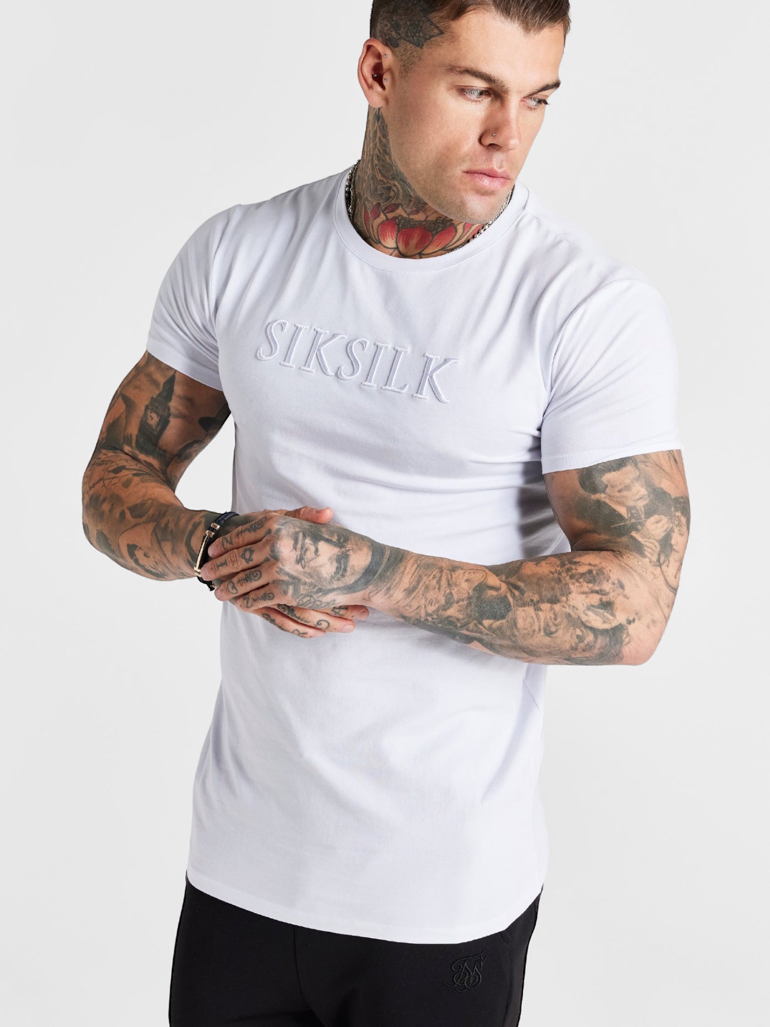 Siksilk - T-shirt MUSCLE FIT blanc