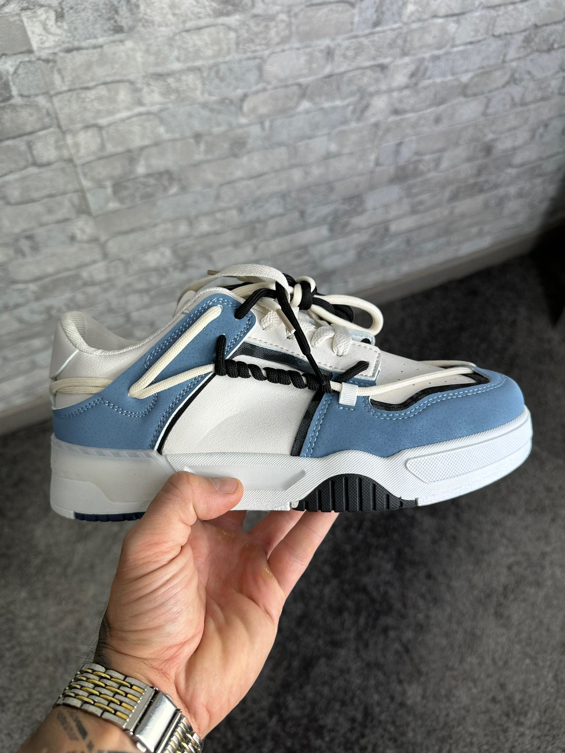Basket VENICE bleu et blanche