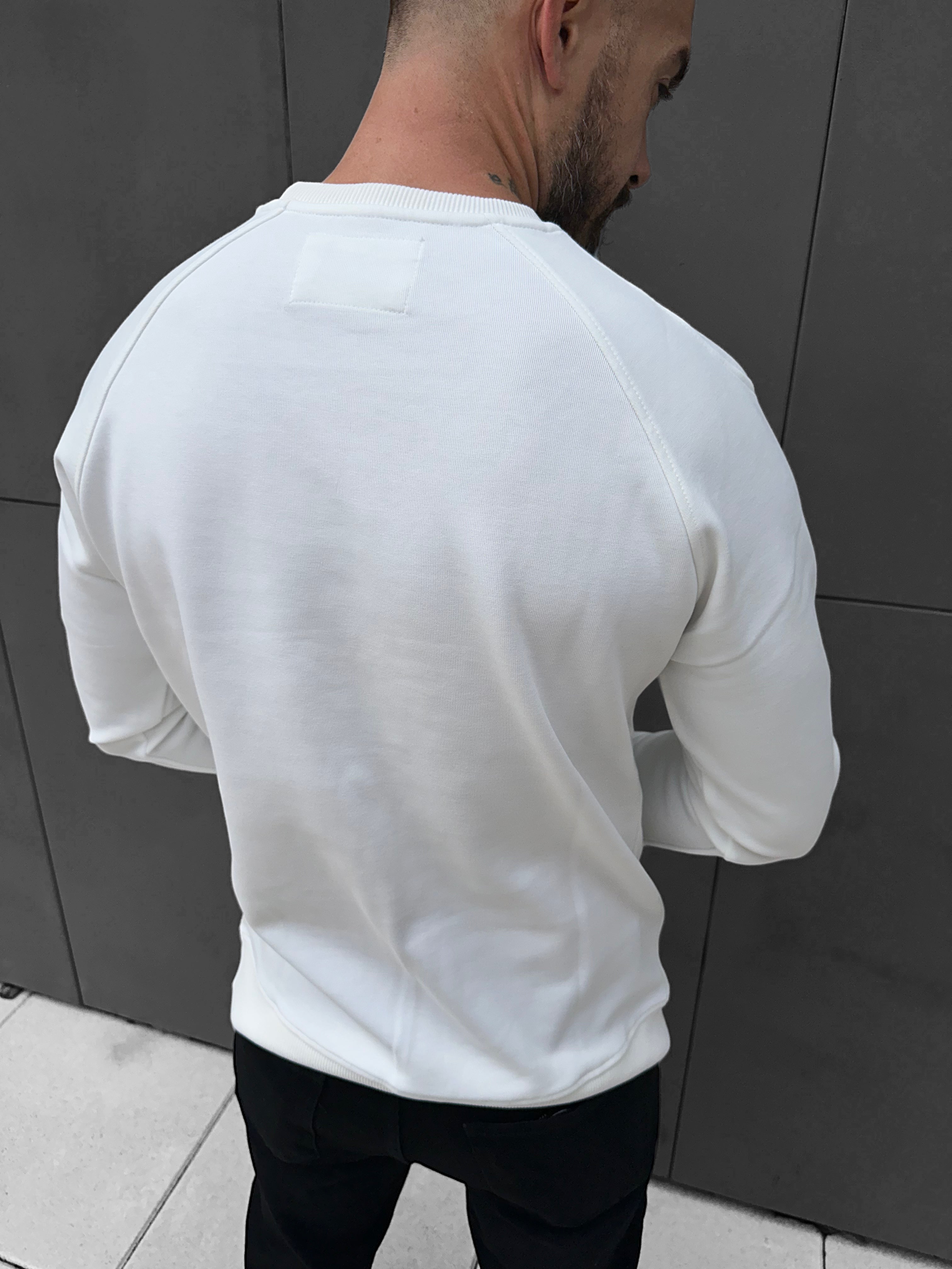 CHABRAND - White sweatshirt with black chabrand logo